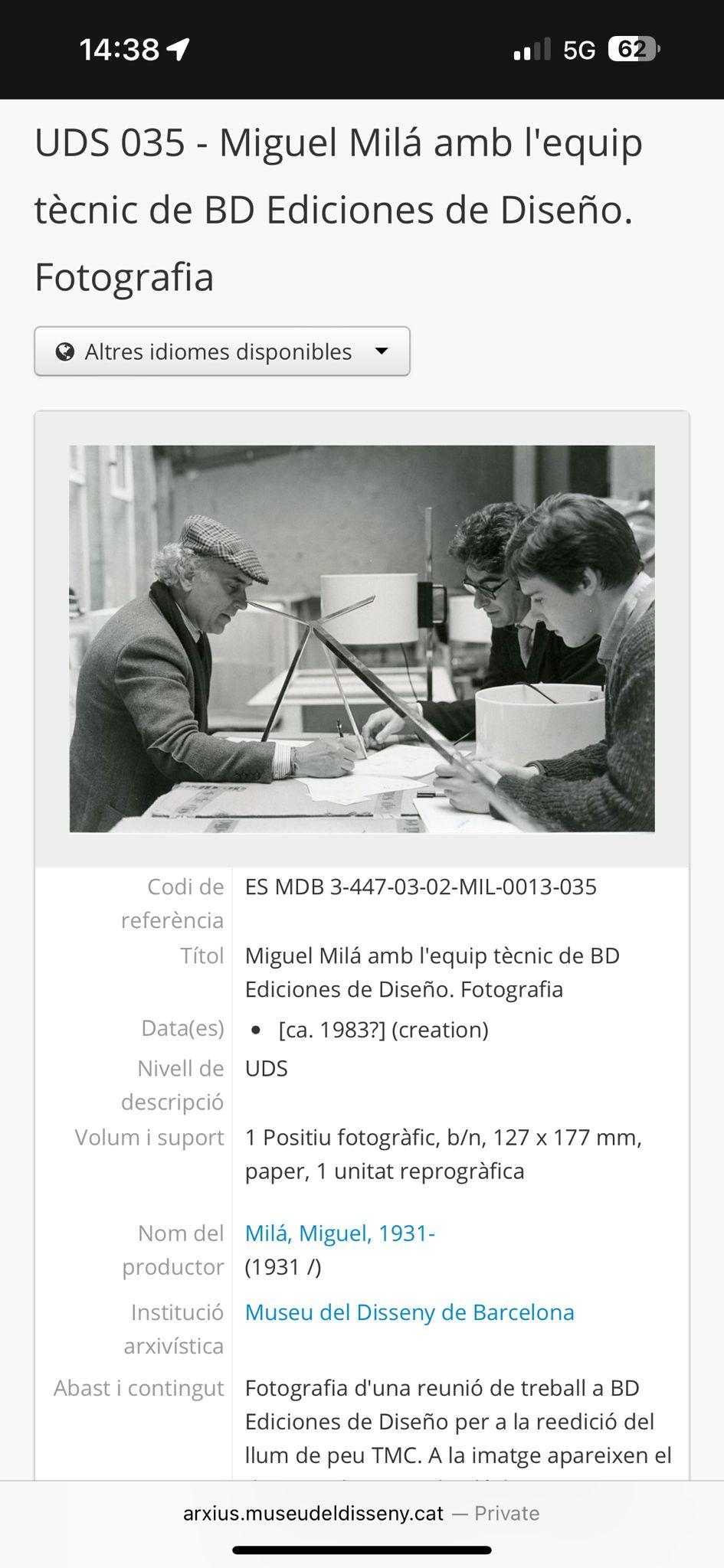 Reedición vintage de la lámpara de pie TMC de los años 80 de Miguel Milà con Barcelona Design (BD) - Icono del Modernismo español

Lleva a tu casa un icono del diseño modernista español con esta rara reedición de la lámpara de pie TMC, diseñada por