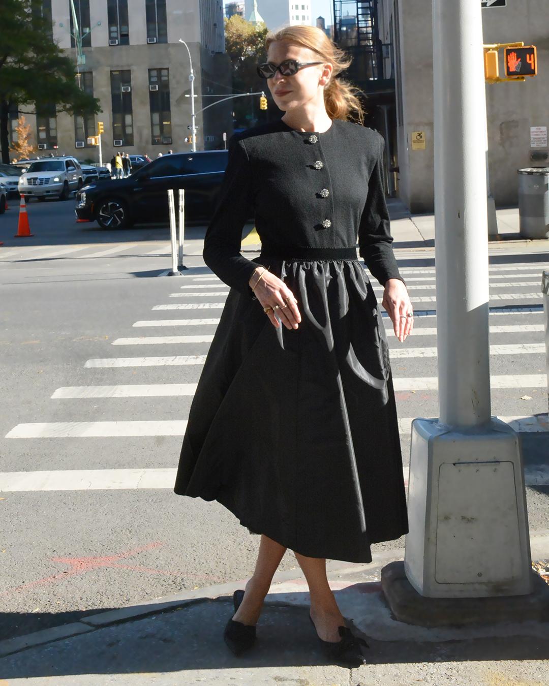 De las mujeres Vestido de manga larga con falda Victor Costa vintage de los años 80