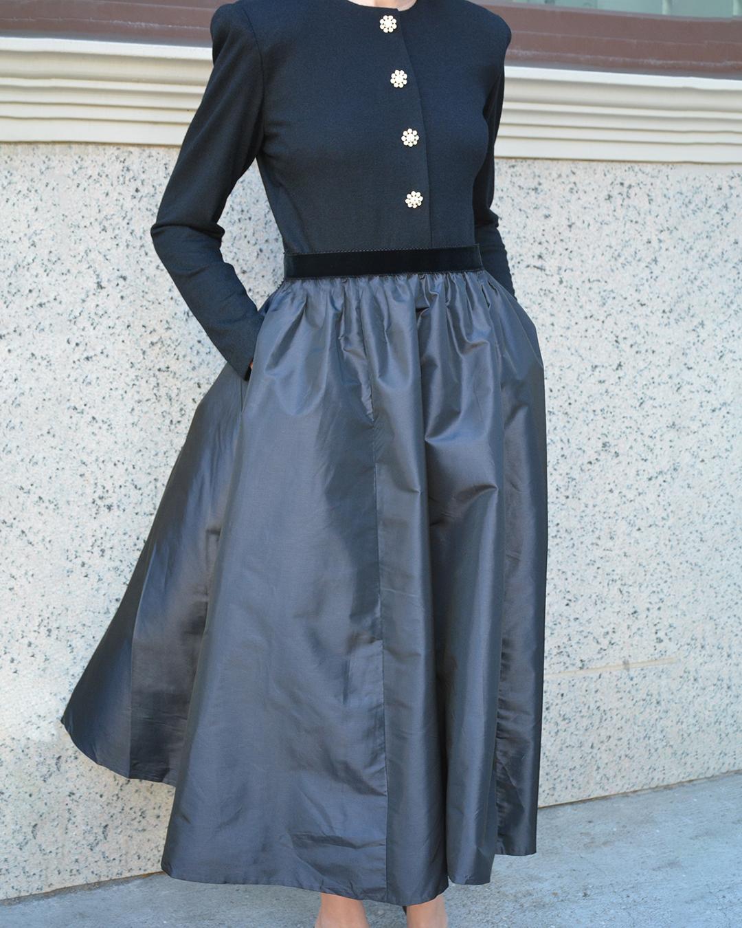 Vestido de manga larga con falda Victor Costa vintage de los años 80 4