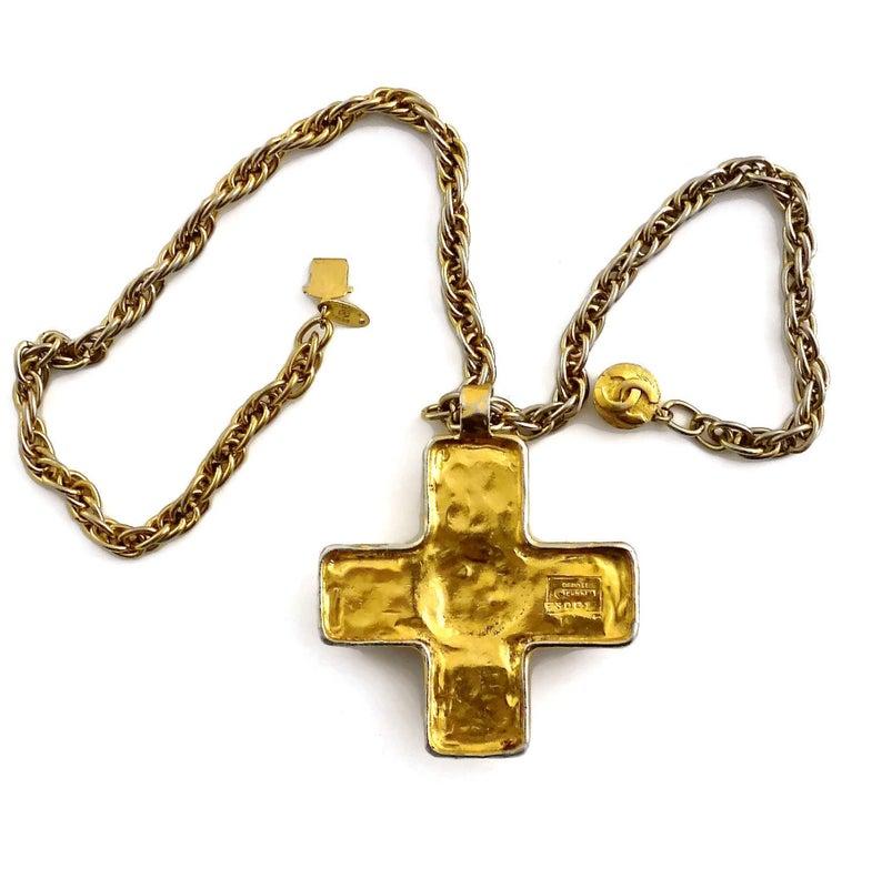 Vintage 1982 CHANEL Gripoix Byzantine Cross Necklace 1