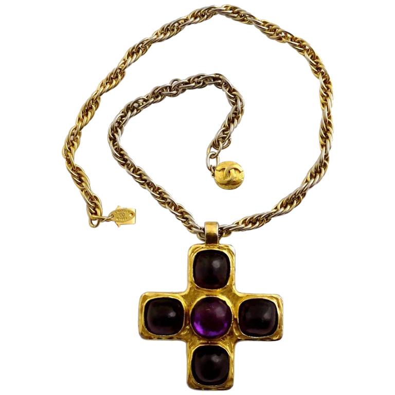 Vintage 1982 CHANEL Gripoix Byzantine Cross Necklace