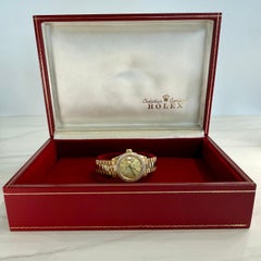 Vintage 1982 Datejust Rolex 6917 with Diamond Bezel 18k Yellow Gold Complete