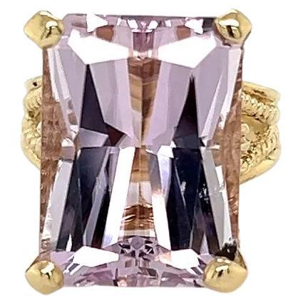 Vintage 19.84 Carat Rectangular Fancy Cut Kunzite Gold Solitaire Ring