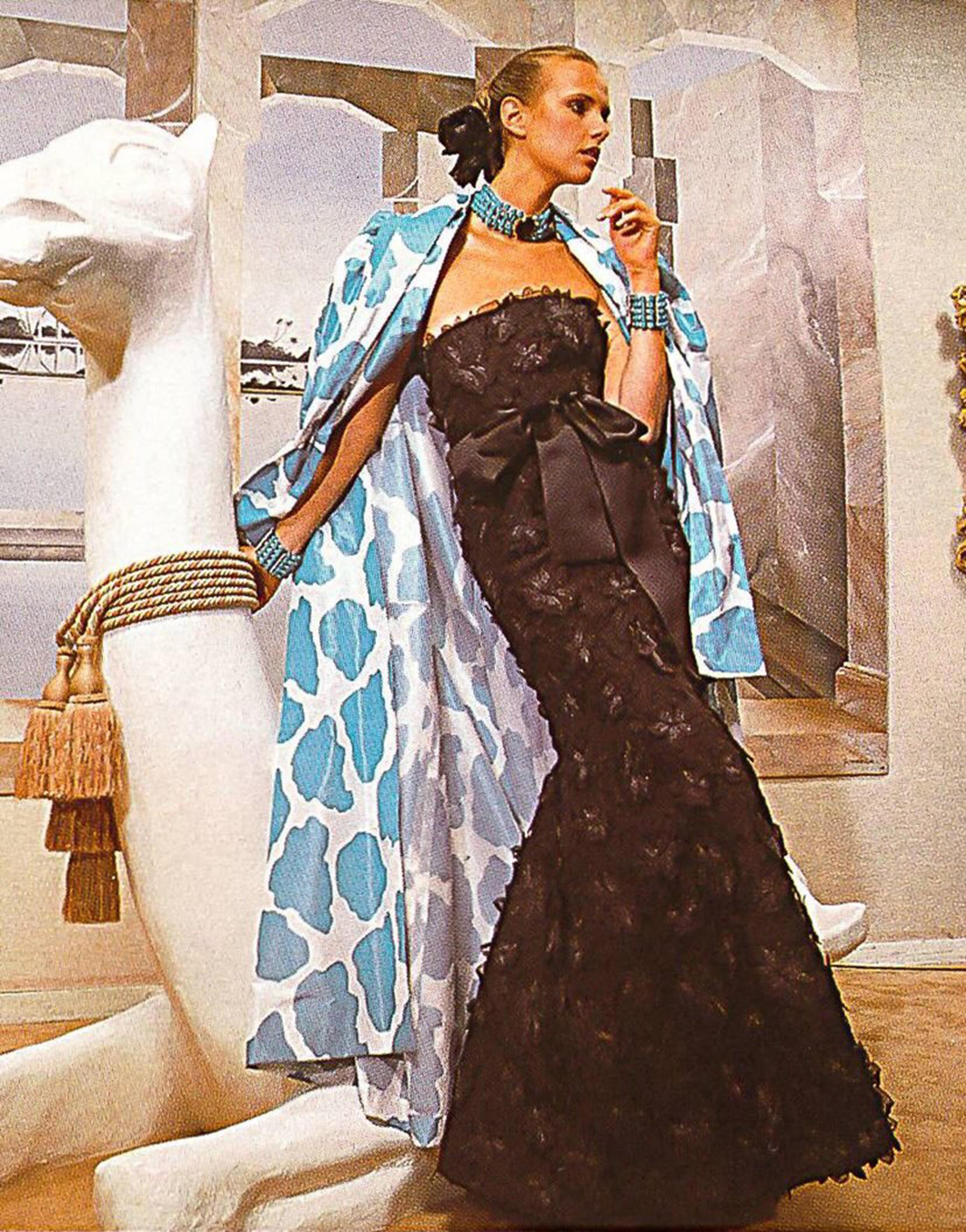 1984 Givenchy Haute Couture Documented Silk Petal Appliqué Velvet Hourglass Gown For Sale 11