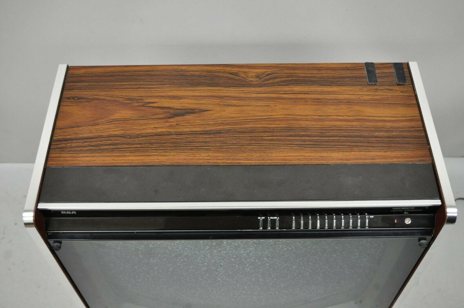 1970 rca console tv