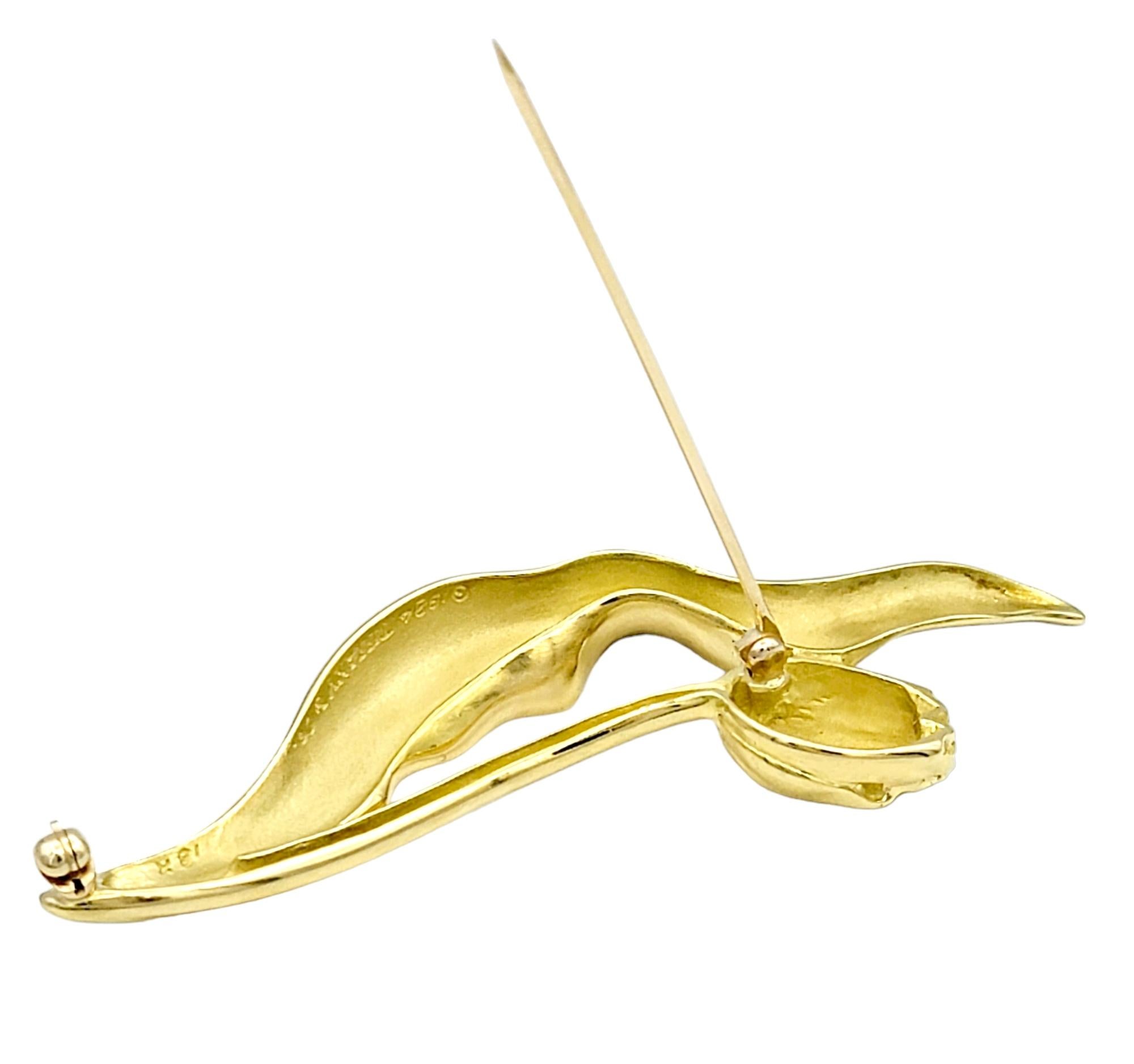 Vintage 1984 Tiffany & Co. Tulip Brooch / Pin in Polished 18 Karat Yellow Gold For Sale 1