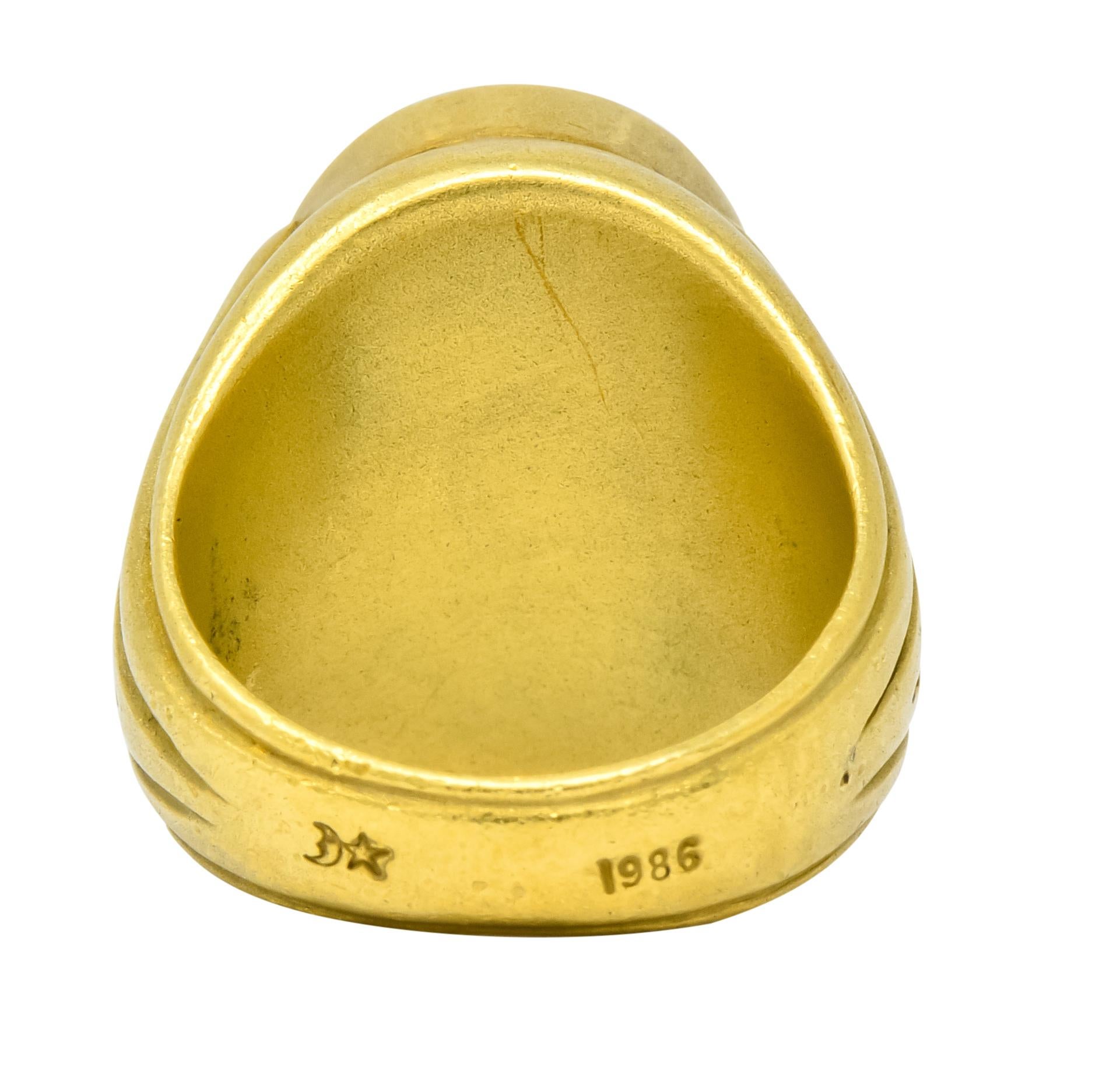Women's or Men's Vintage 1986 Kieselstein-Cord Carnelian 18 Karat Gold Signet Ring