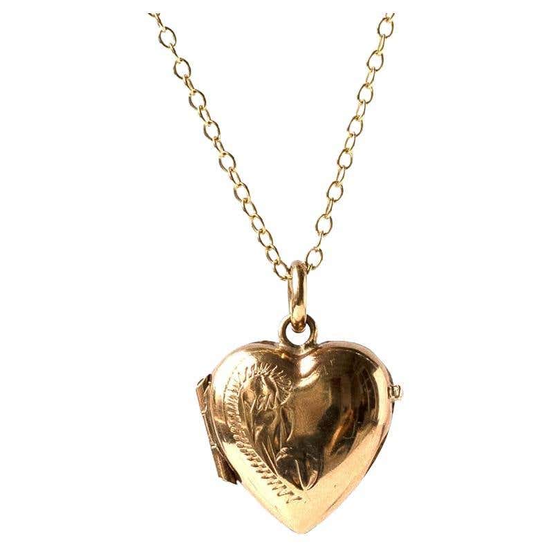 Vintage 1986 Small English 9ct Gold Heart Locket Necklace For Sale at ...