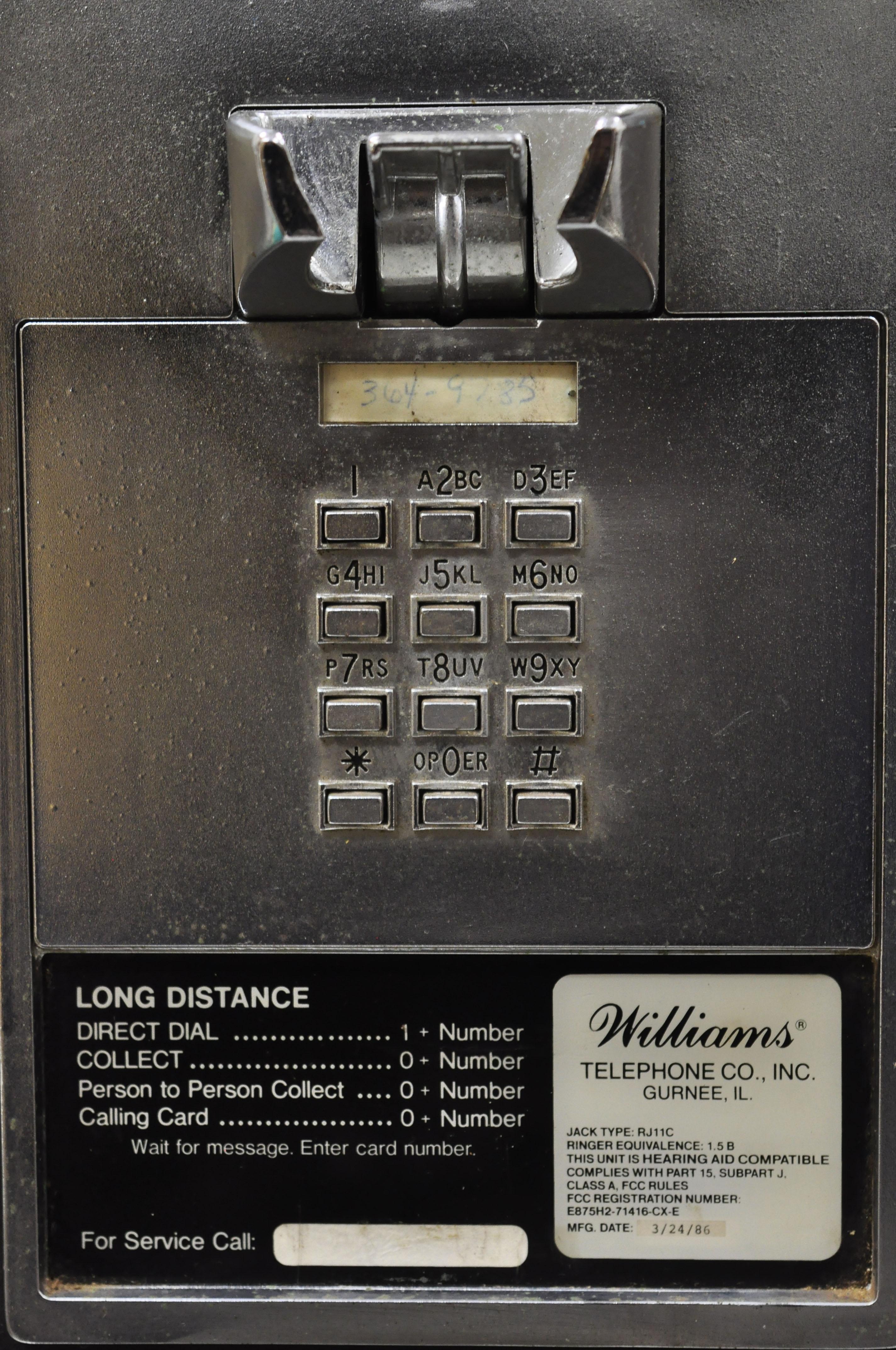 Vintage 1986 Wiltelco 5000 Williams Telephone Co. Intelligent Pay Phone Coin Op. In Good Condition In Philadelphia, PA