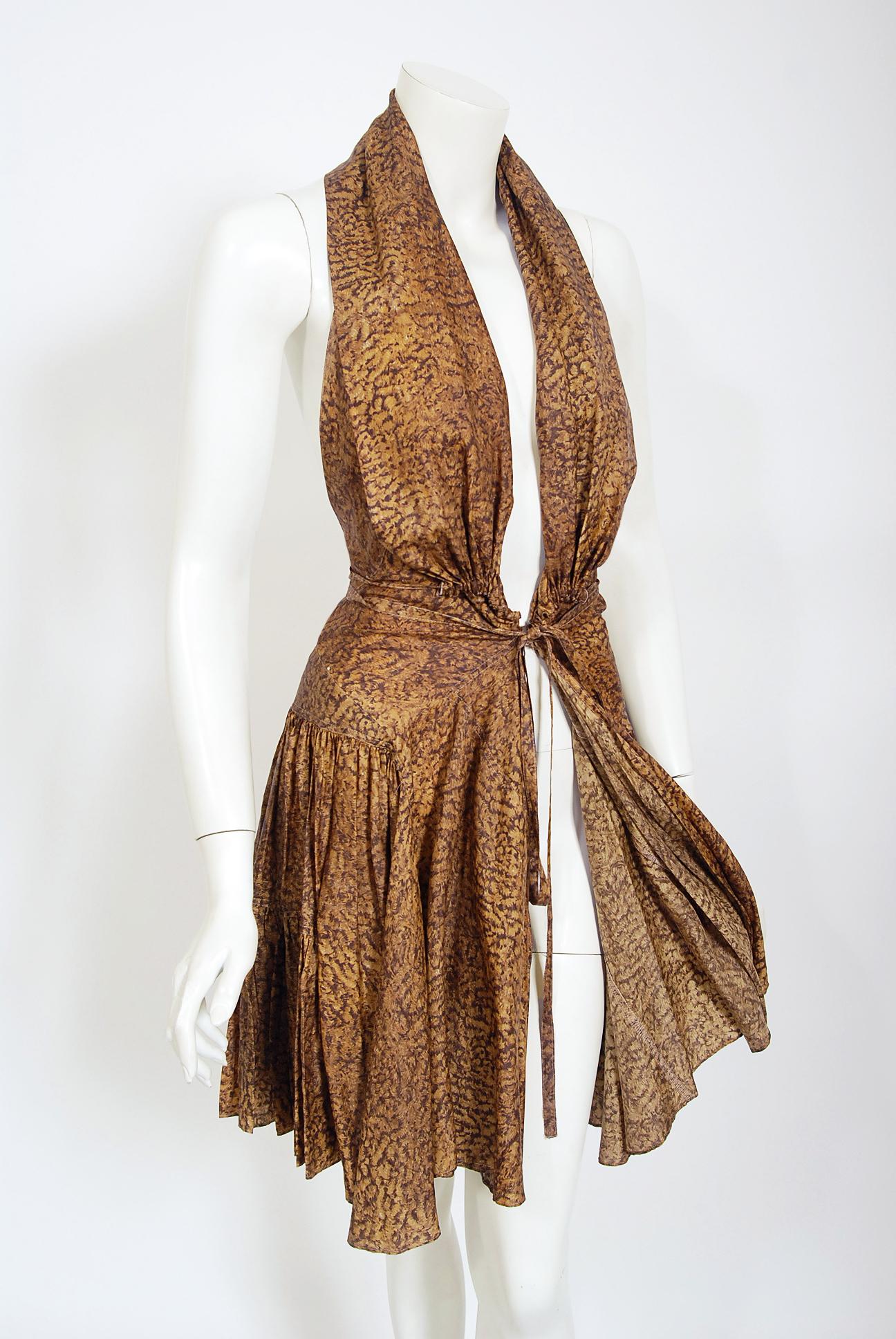 Vintage 1987 Azzedine Alaia Documented Golden Print Silk Backless Halter Dress In Good Condition In Beverly Hills, CA