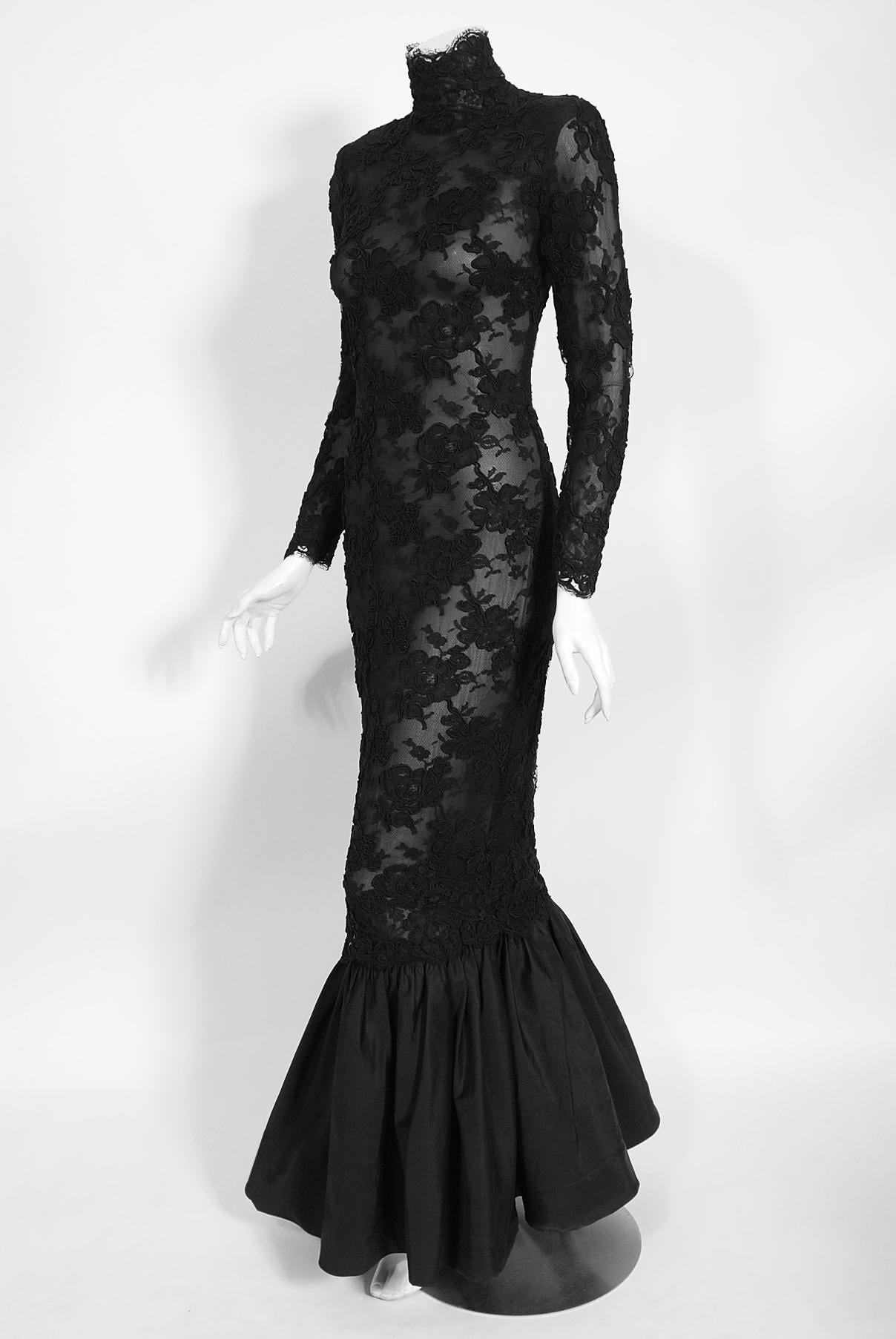 Vintage 1987 Calvin Klein Documented Sheer Black Lace Hourglass Mermaid Gown In Good Condition In Beverly Hills, CA