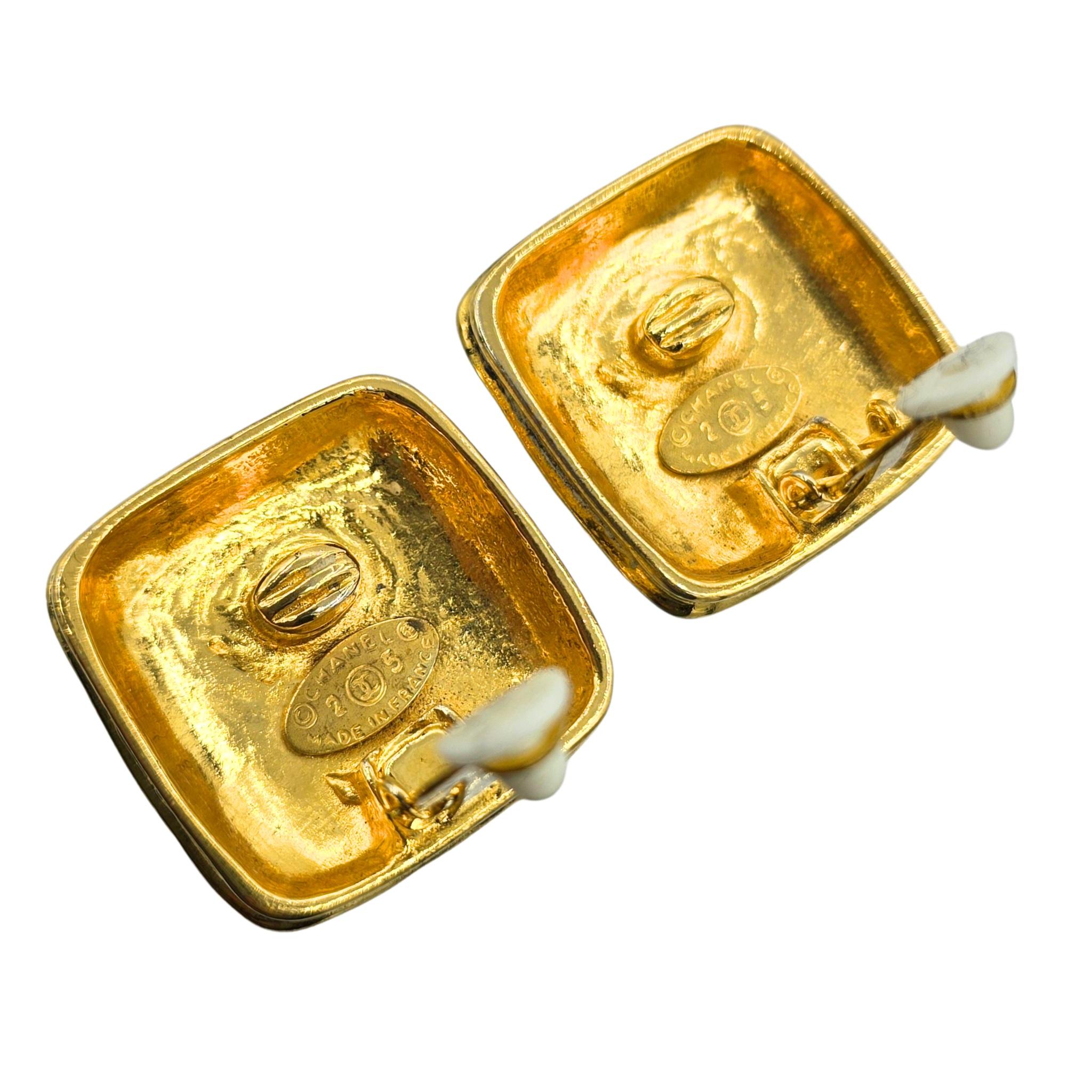 Vintage 1988 Chanel CC Quilted Square 24k Gold Plated CC Clip-on Earrings 1