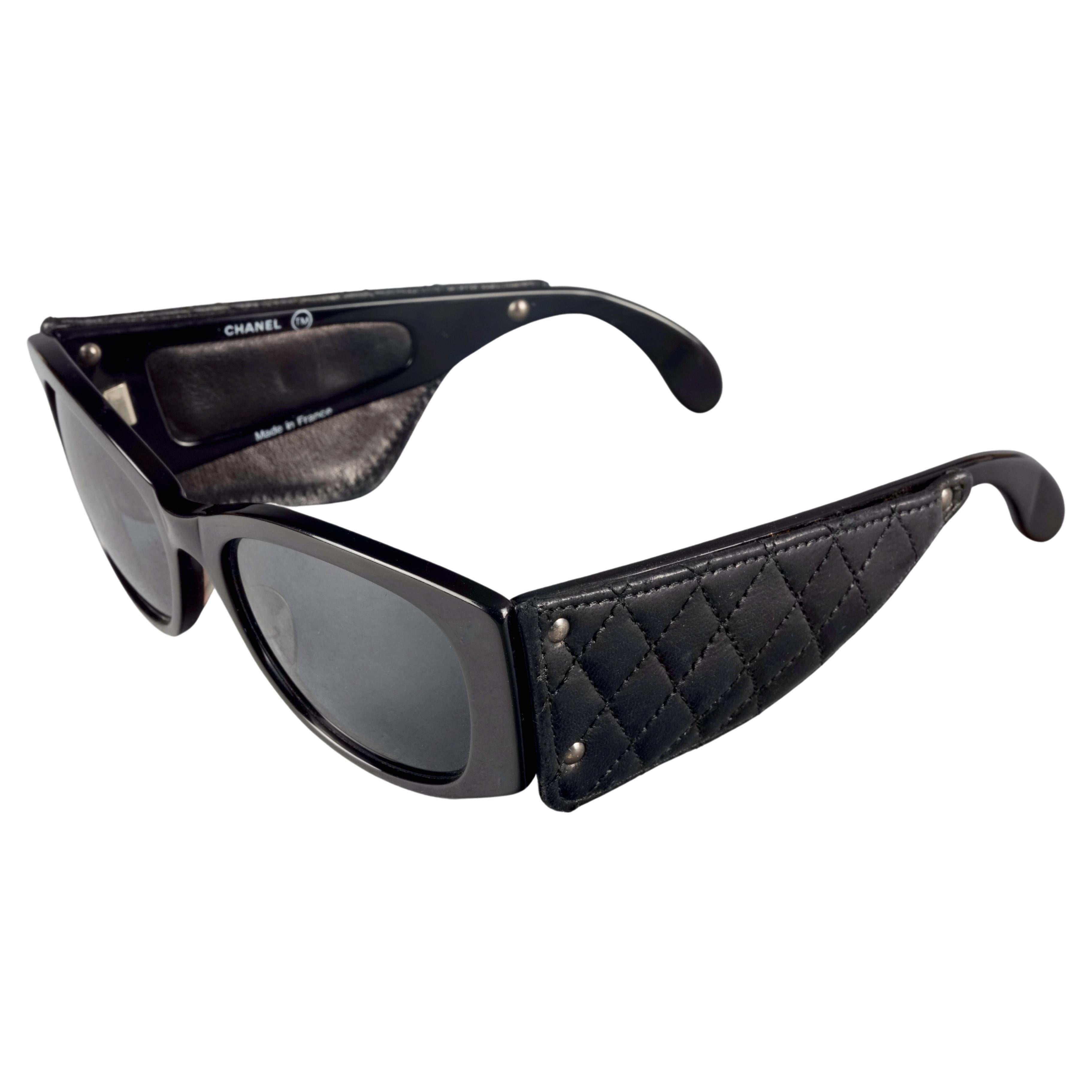 chanel black frame sunglasses used