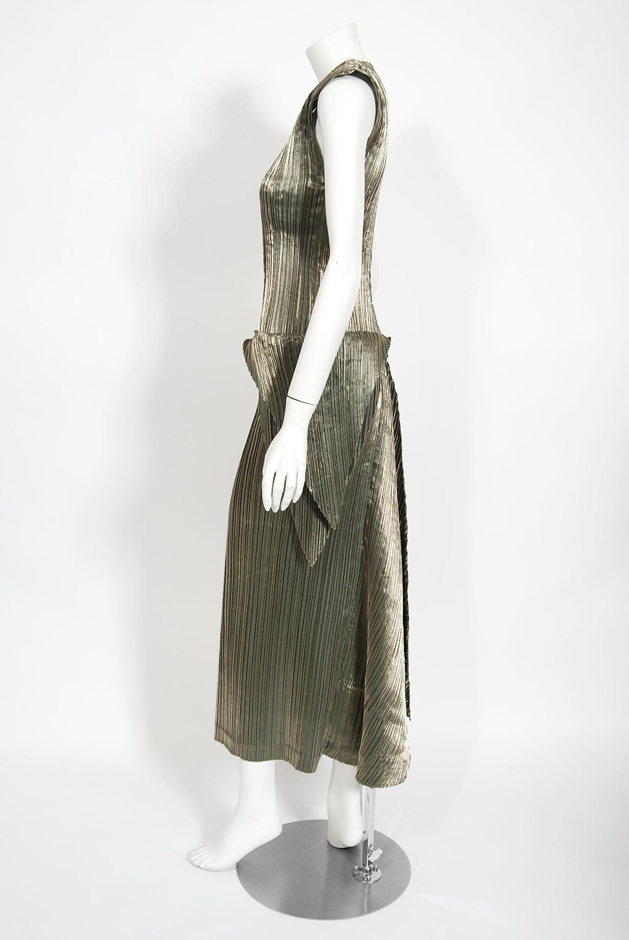 Vintage 1989 Issey Miyake Documented Metallic Gold Pleated Origami Tails Dress In Good Condition In Beverly Hills, CA
