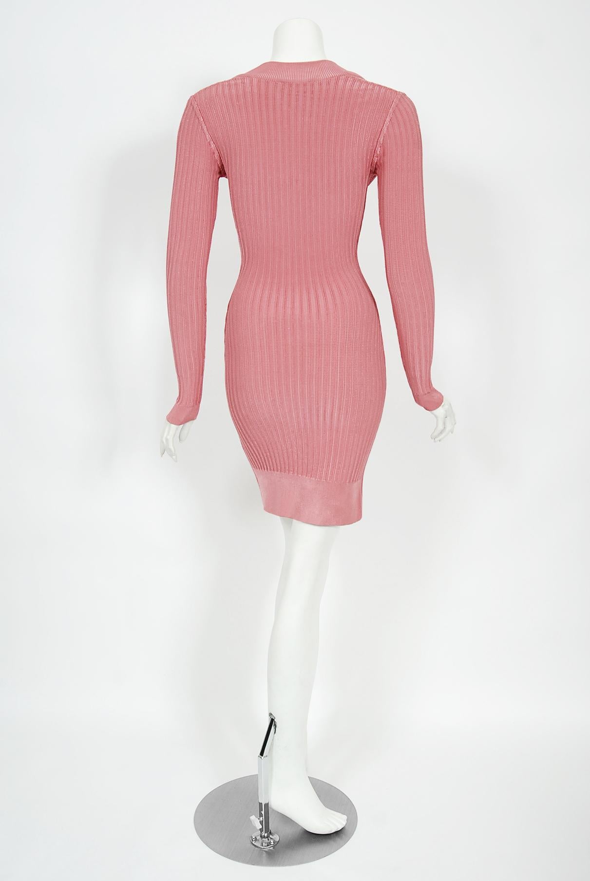 Vintage 1990 Azzedine Alaia Blush-Pink Ribbed Knit Long Sleeve Bodycon Dress For Sale 6