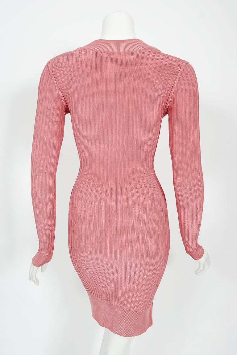 Vintage 1990 Azzedine Alaia Blush-Pink Ribbed Knit Long Sleeve Bodycon Dress For Sale 10