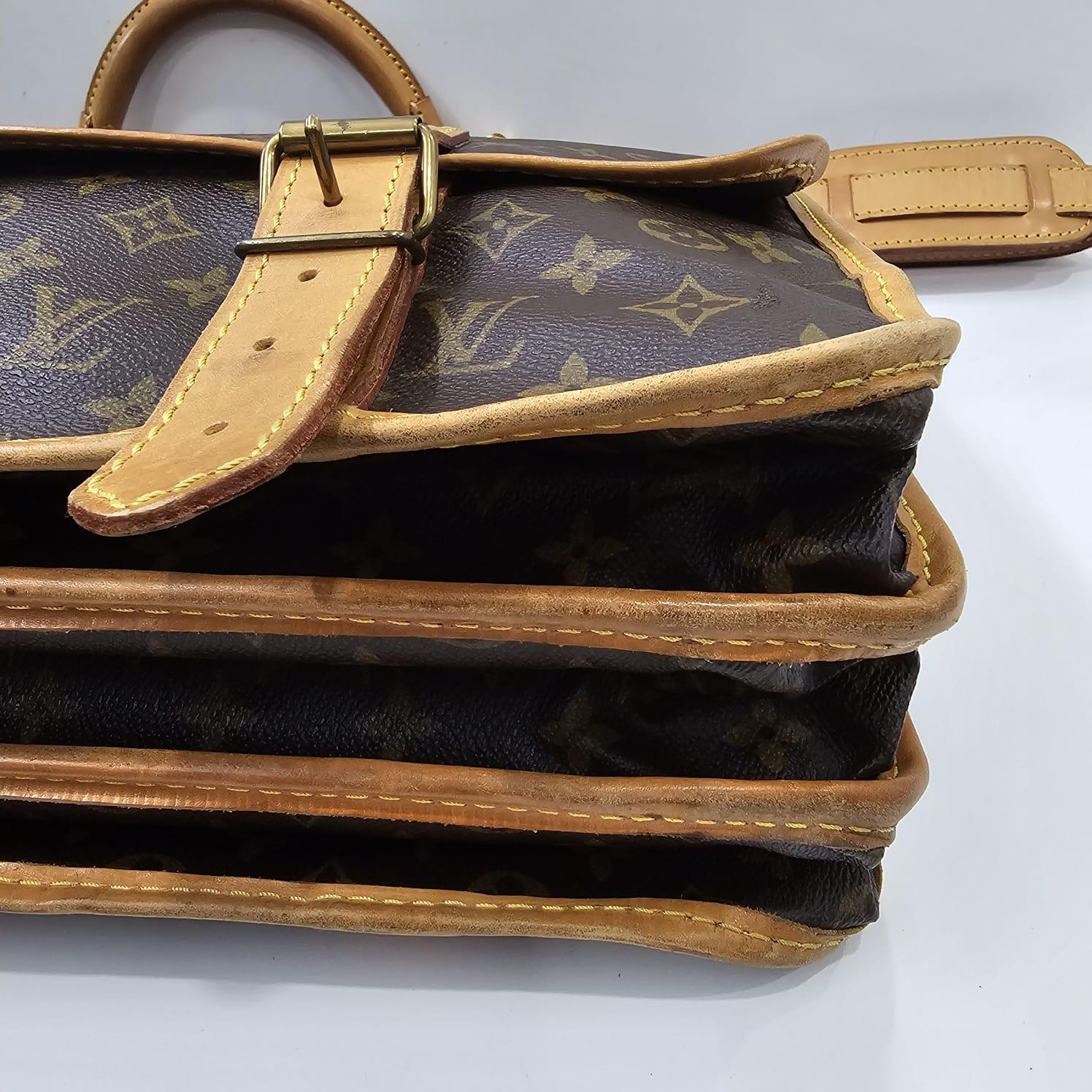Vintage 1990 Louis Vuitton Brown Monogram Sac Kleber Travel Luggage en vente 9