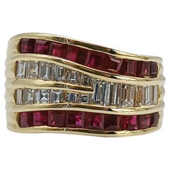 Vintage 1990 Ruby Diamond 18K Yellow Gold Statement Ring