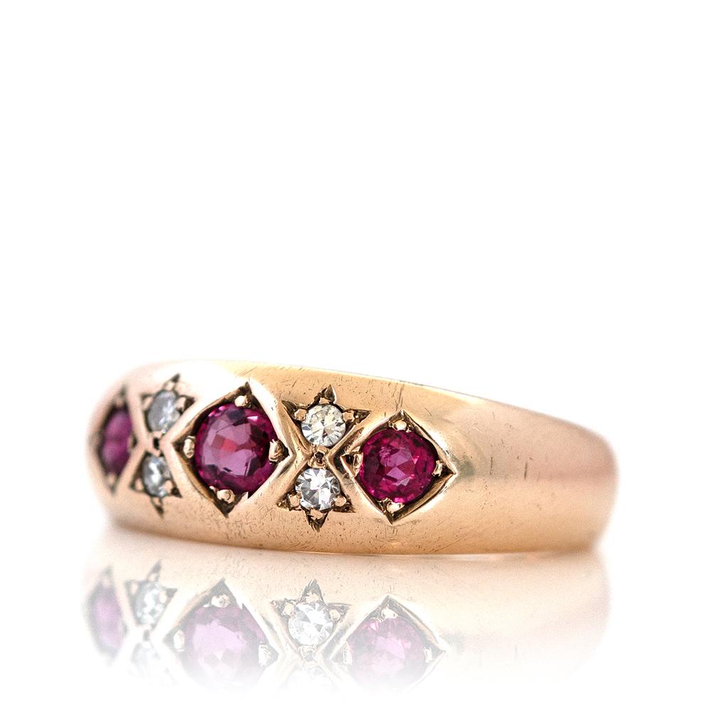 Women's Vintage 1990 Ruby Diamond 9ct Rose Gold Ring For Sale