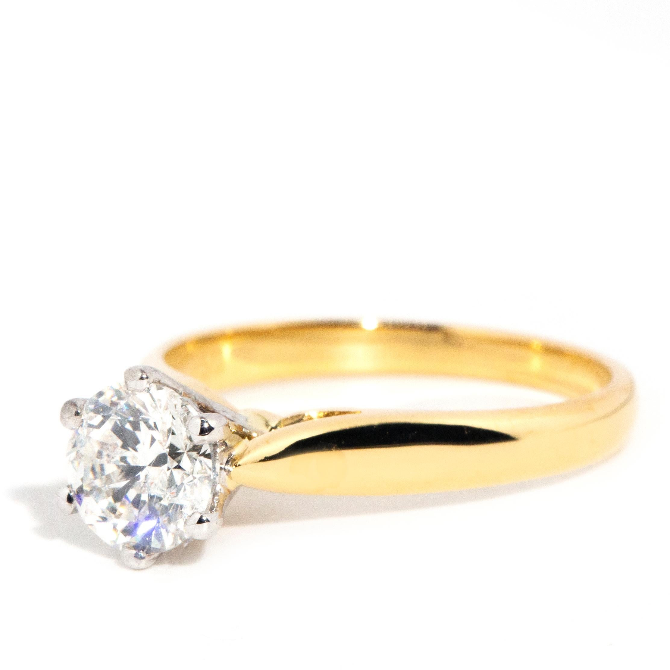 Round Cut Vintage 1990s 1.01 Carat Brilliant Diamond Solitaire Ring 18 Carat Yellow Gold