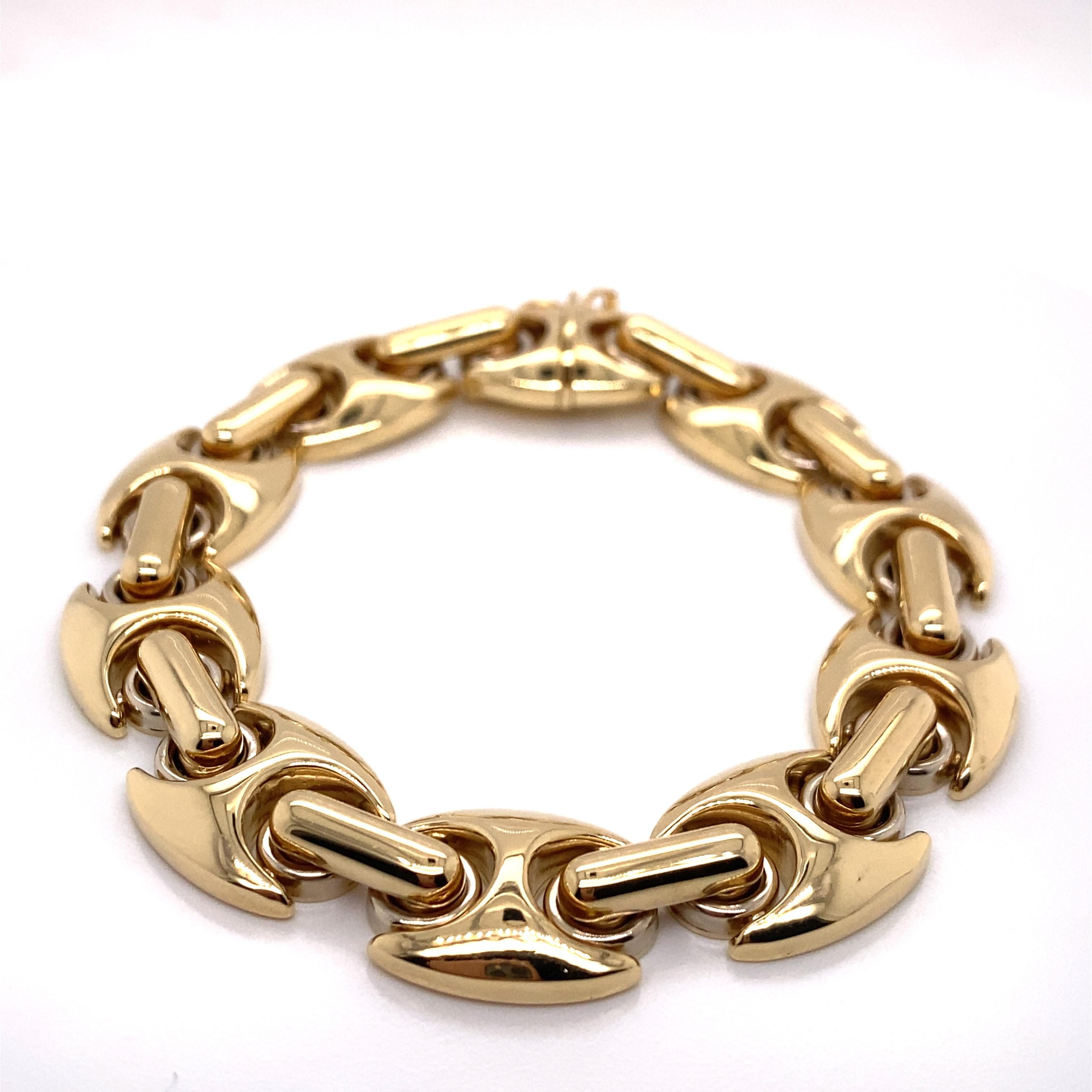 Contemporary Vintage 1990's 14k Yellow Gold Italian Made Wide Link Bracelet For Sale