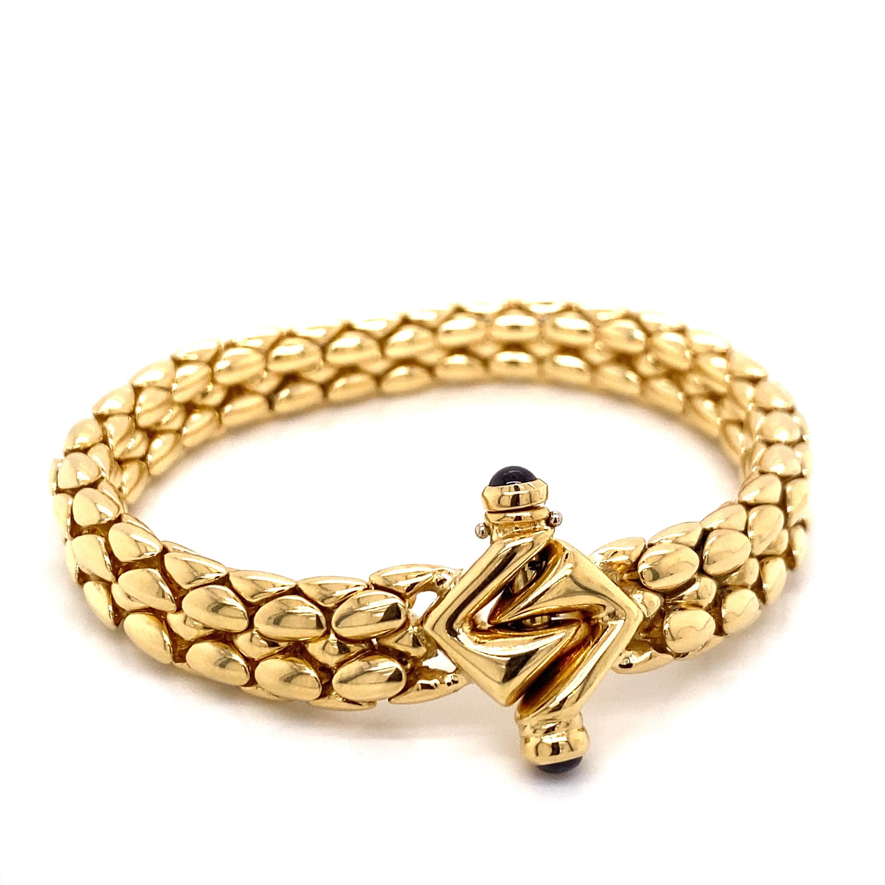 gold bracelet design