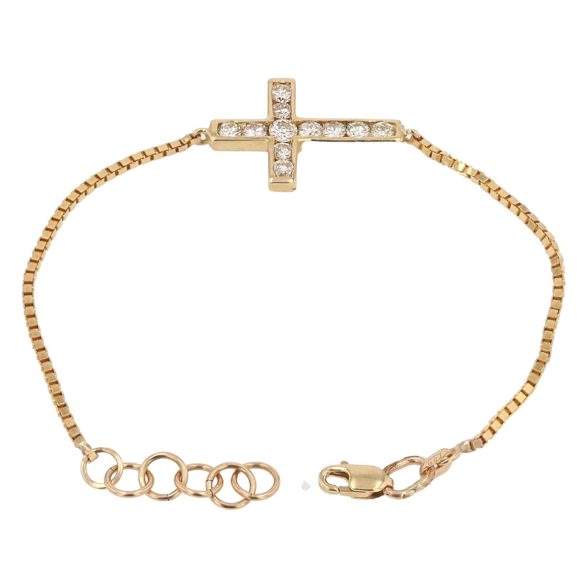 Contemporain Vintage 1990 3/4 Carat Diamond 14k Gold Cross Bracelet en vente