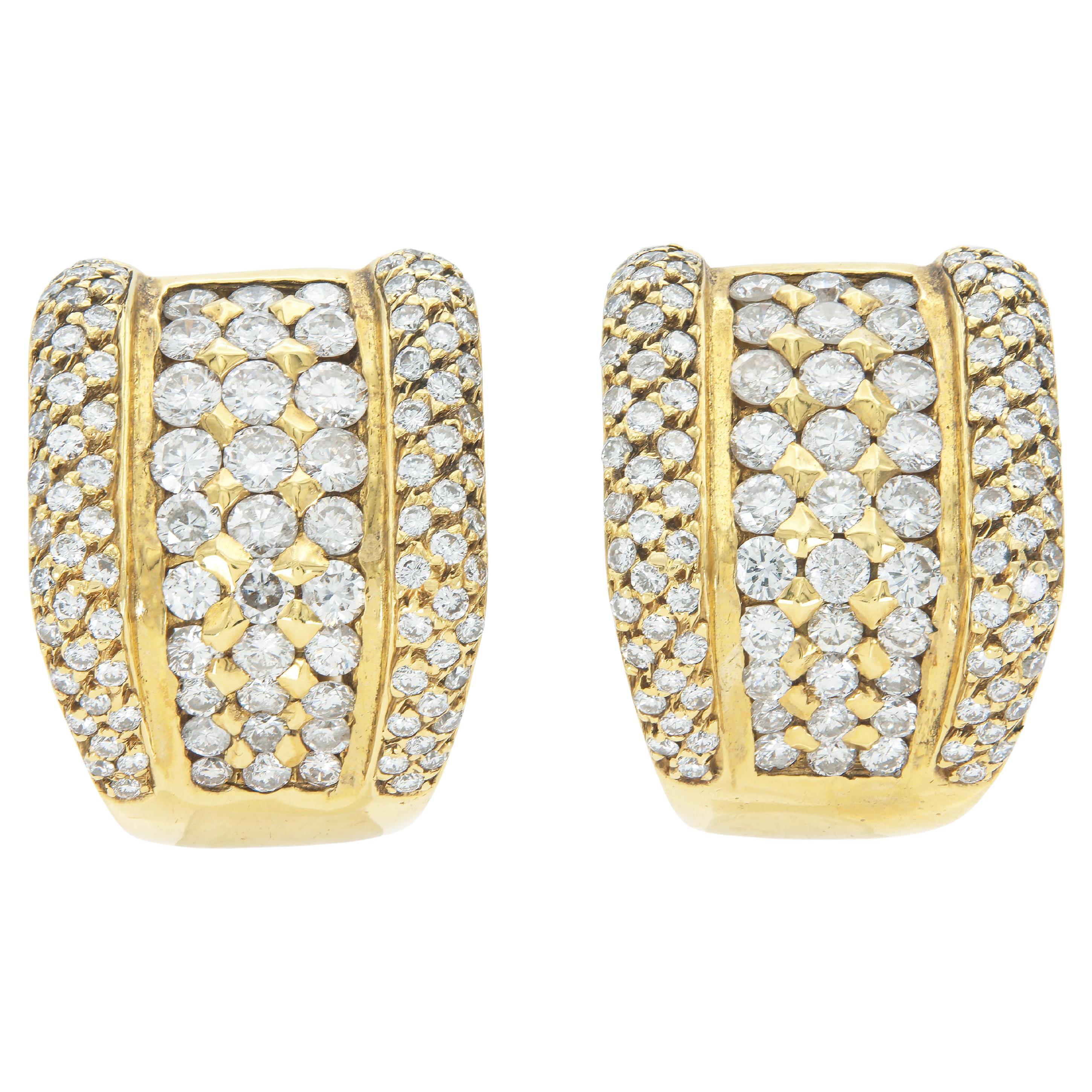 Boucles d
oreilles vintage des années 1990 en or et diamant de 5,00 carats