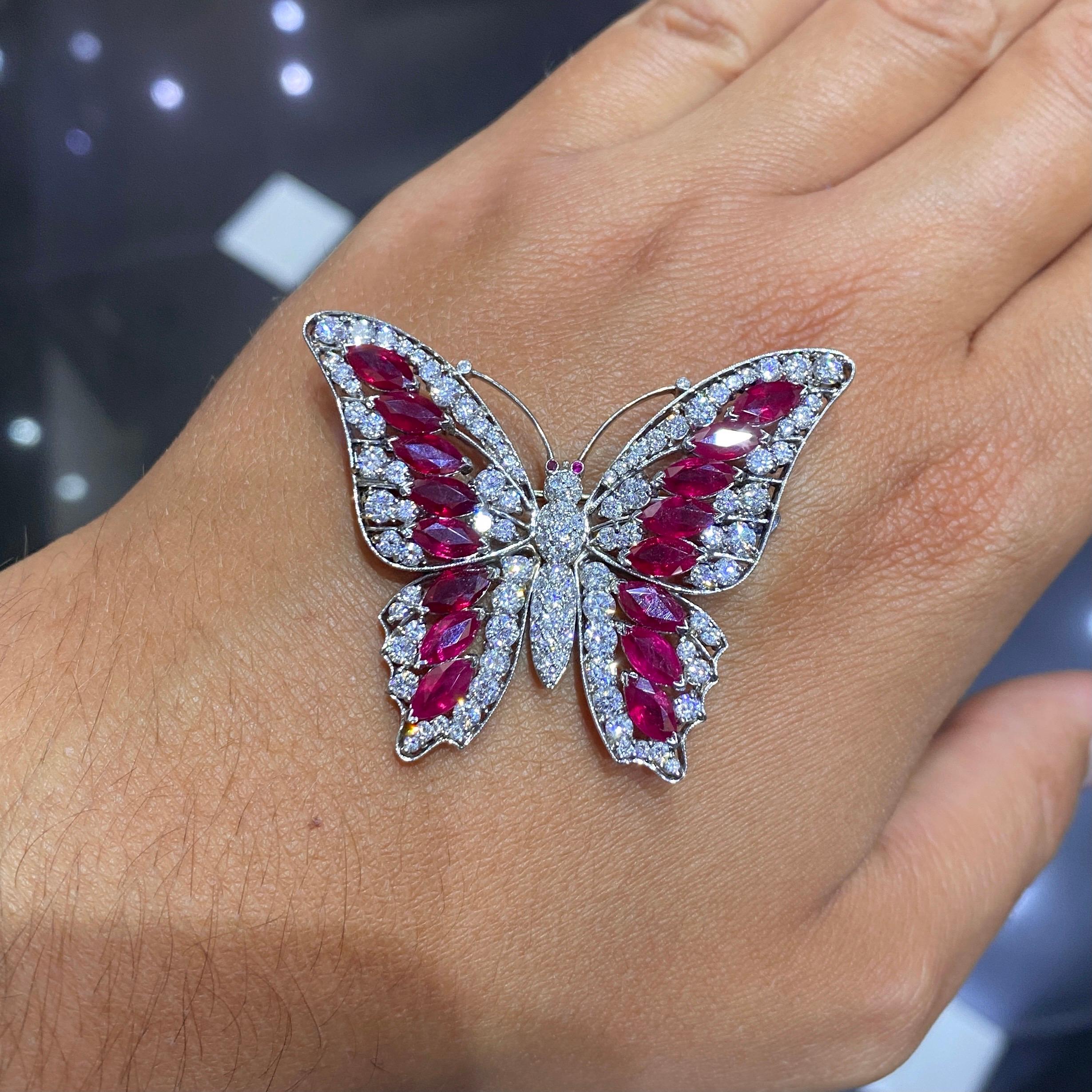 Vintage 1990s 6.7 Carat Burmese Ruby 4.0 Carat Diamond Butterfly Brooch Platinum For Sale 4