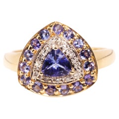 Vintage 1990s 9 Carat Gold Tanzanite and Diamond Curved Triangular Cluster Ring