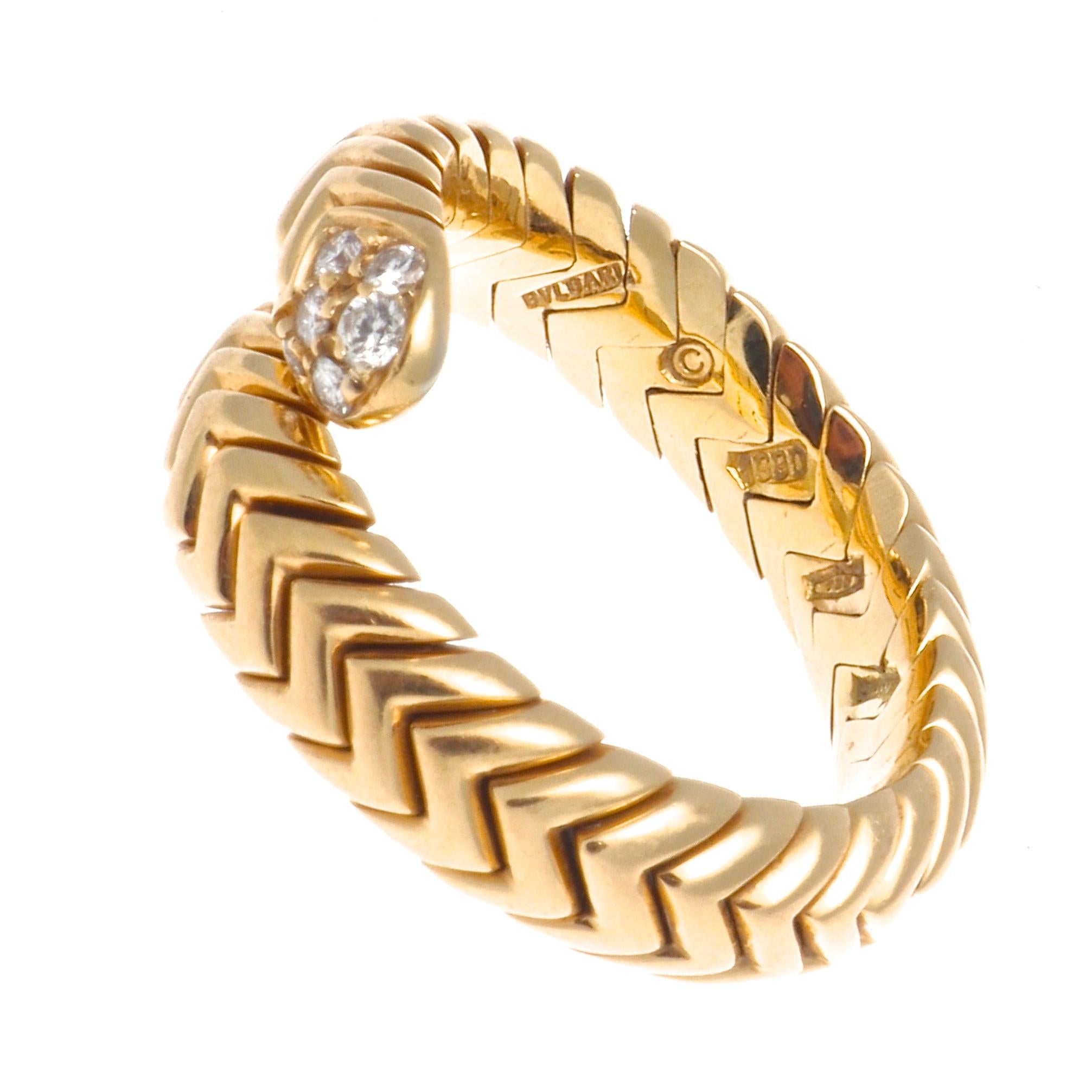 Contemporary Vintage 1990s Bulgari Italy Diamond 18 Karat Gold Spiga Bypass Ring