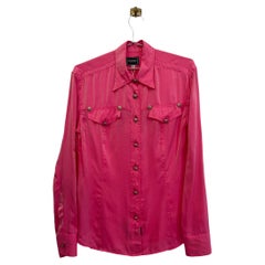 Chemise rose scintillante vintage en satin chatoyant Versace Jeans Couture des années 1990