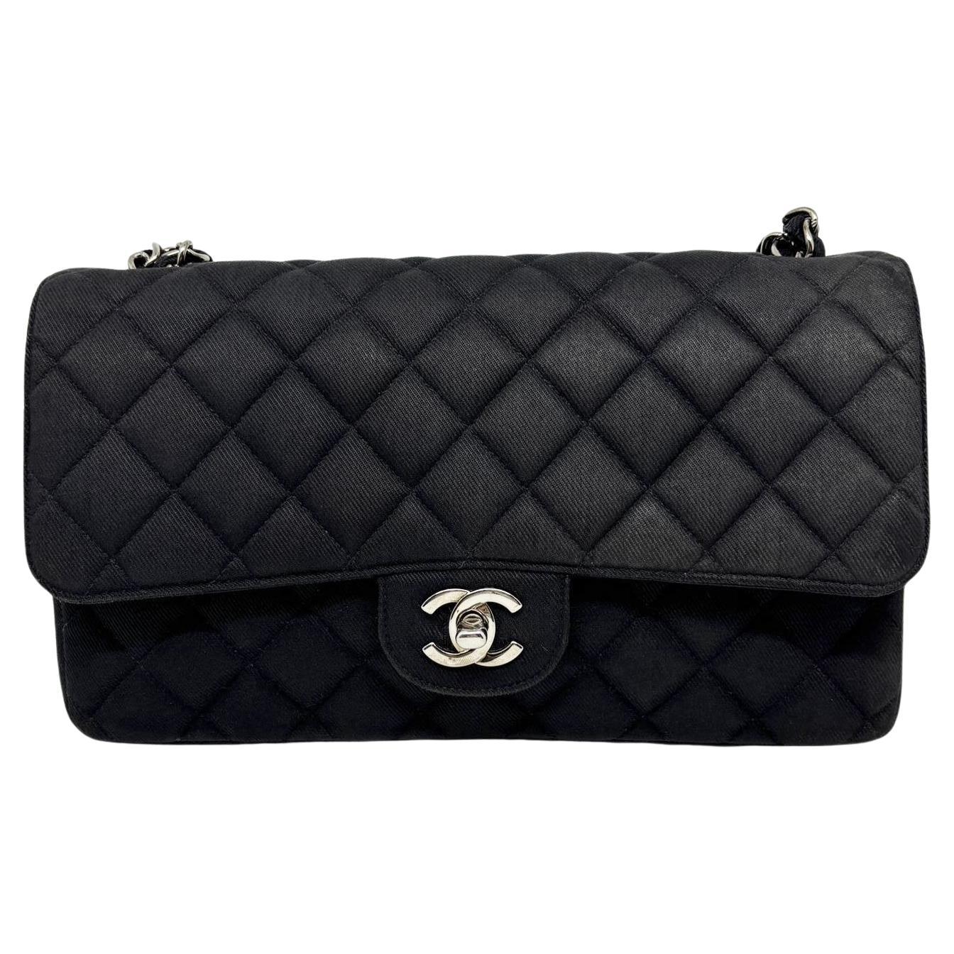 Vintage 1990s Black Canvas Quilted Classic Medium Shoulder Single Flap Bag For Sale