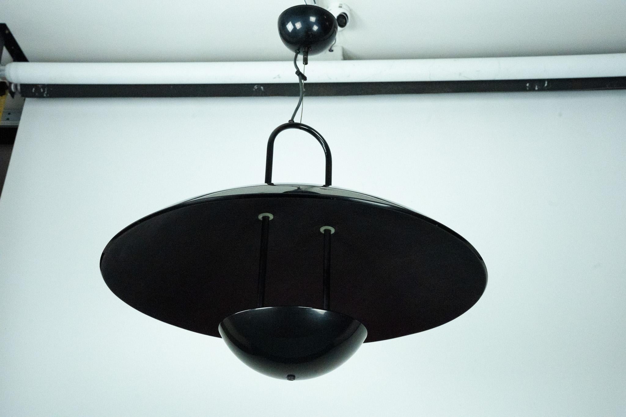 Fin du 20e siècle Vintage 1990s Black Pendant Lamp with Glass Top Shade. Italy en vente
