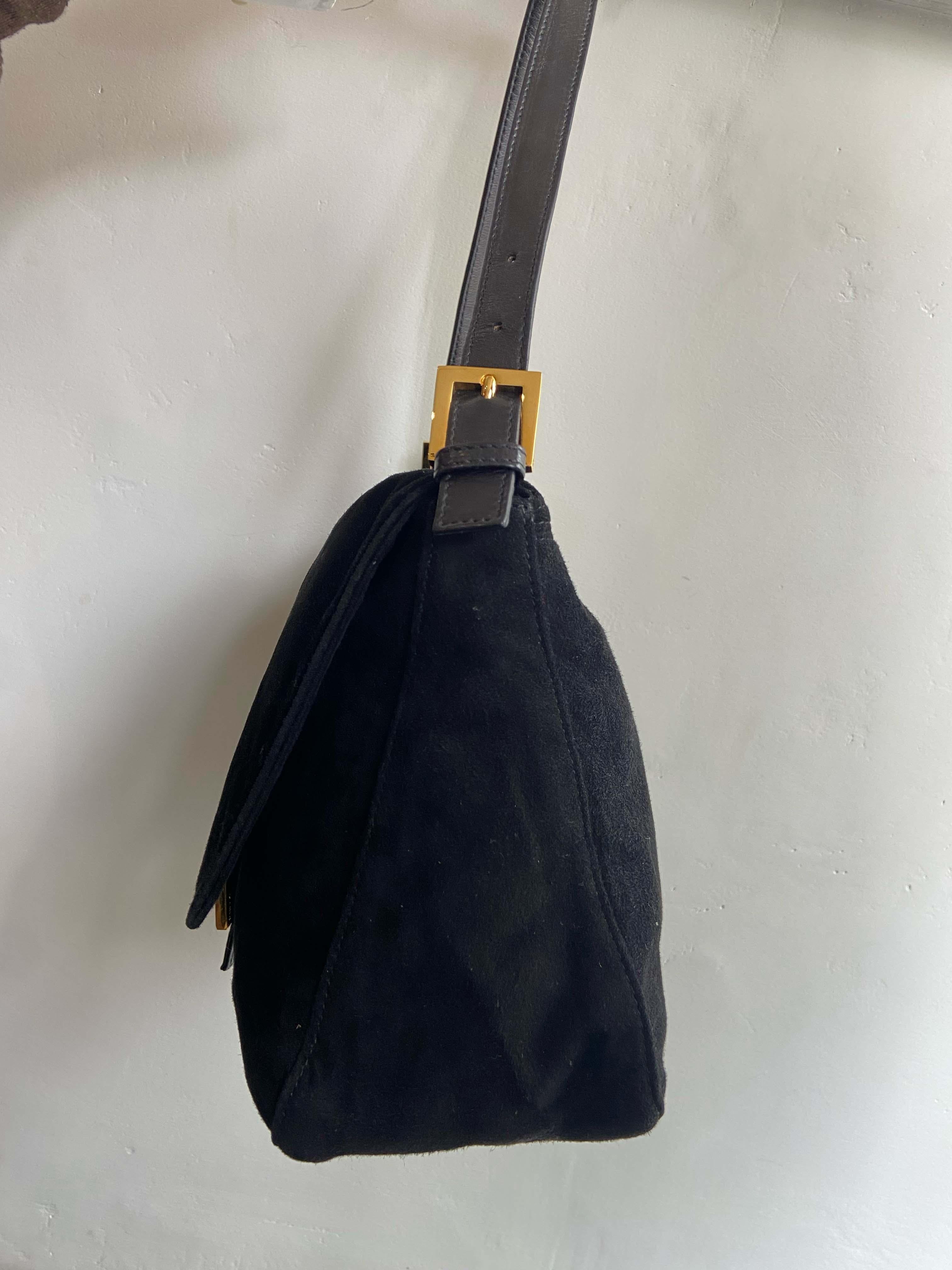Vintage 1990’s Black Suede Mamma Bag In Excellent Condition For Sale In London, GB