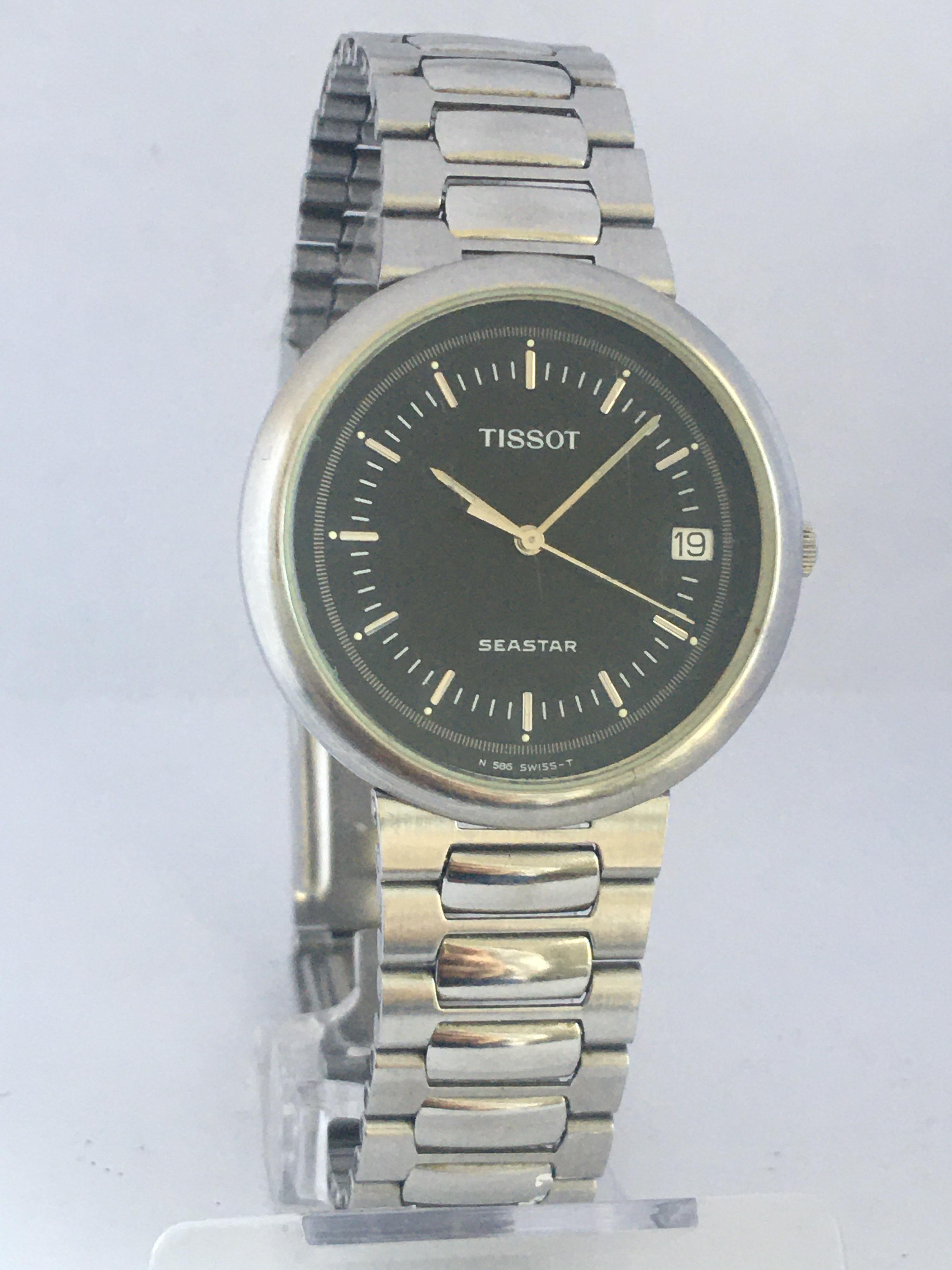 Vintage 1990s Blue Dial Stainless Steel Battery Operated TISSOT Seastar Watch For Sale 7