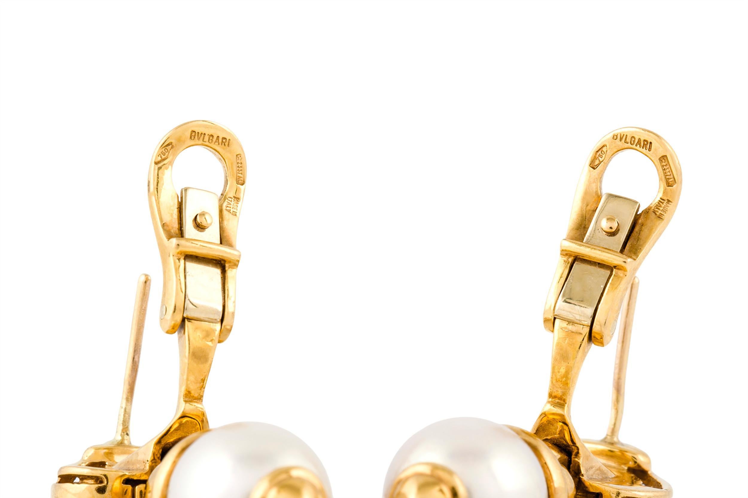 Pendientes vintage de perlas Bvlgari de los años 90 en Bueno estado para la venta en New York, NY