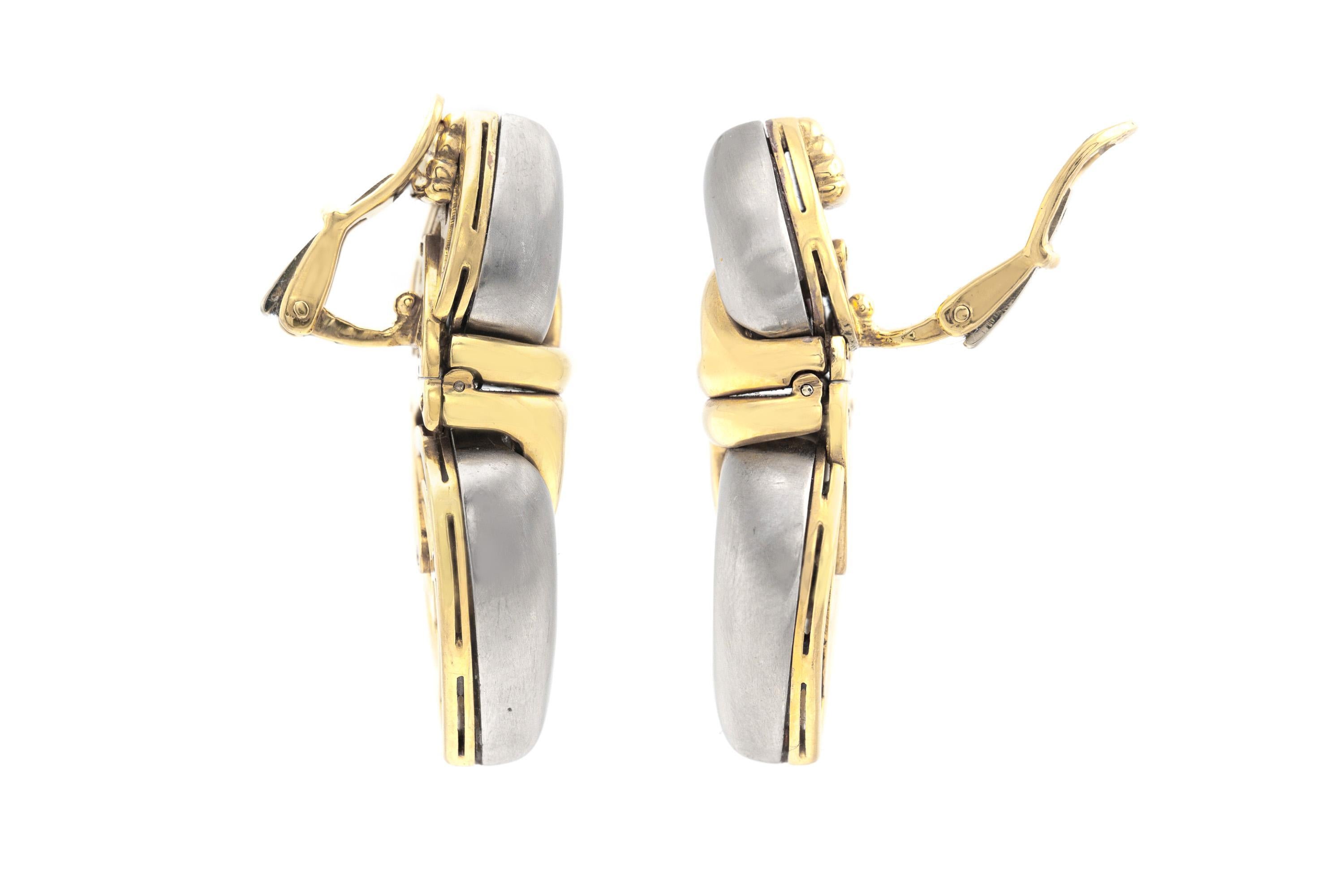 Pendientes Vintage 1990s Bvlgari Roma Doppio Cuore en Bueno estado para la venta en New York, NY