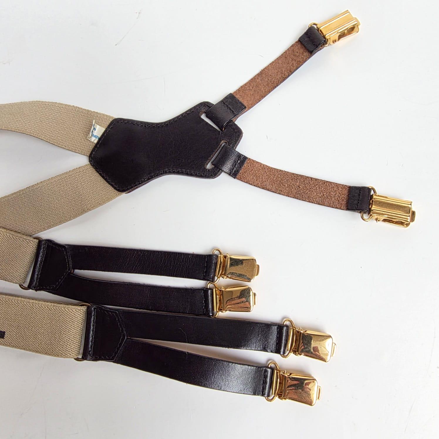 Vintage 1990er Chanel Beige Hosenträger im Angebot 2