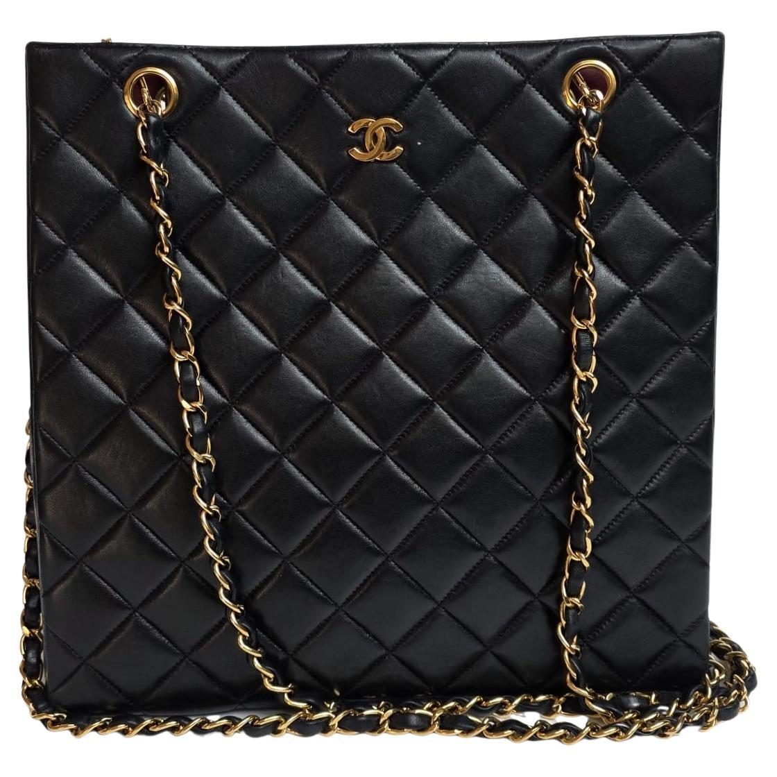 Vintage 1990 Chanel Fourre-tout en cuir d'agneau noir