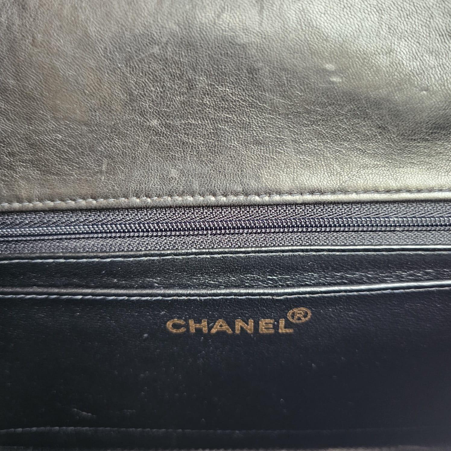 Vintage 1990s Chanel Black Patent Quilted Top Handle East West Flap Bag 7