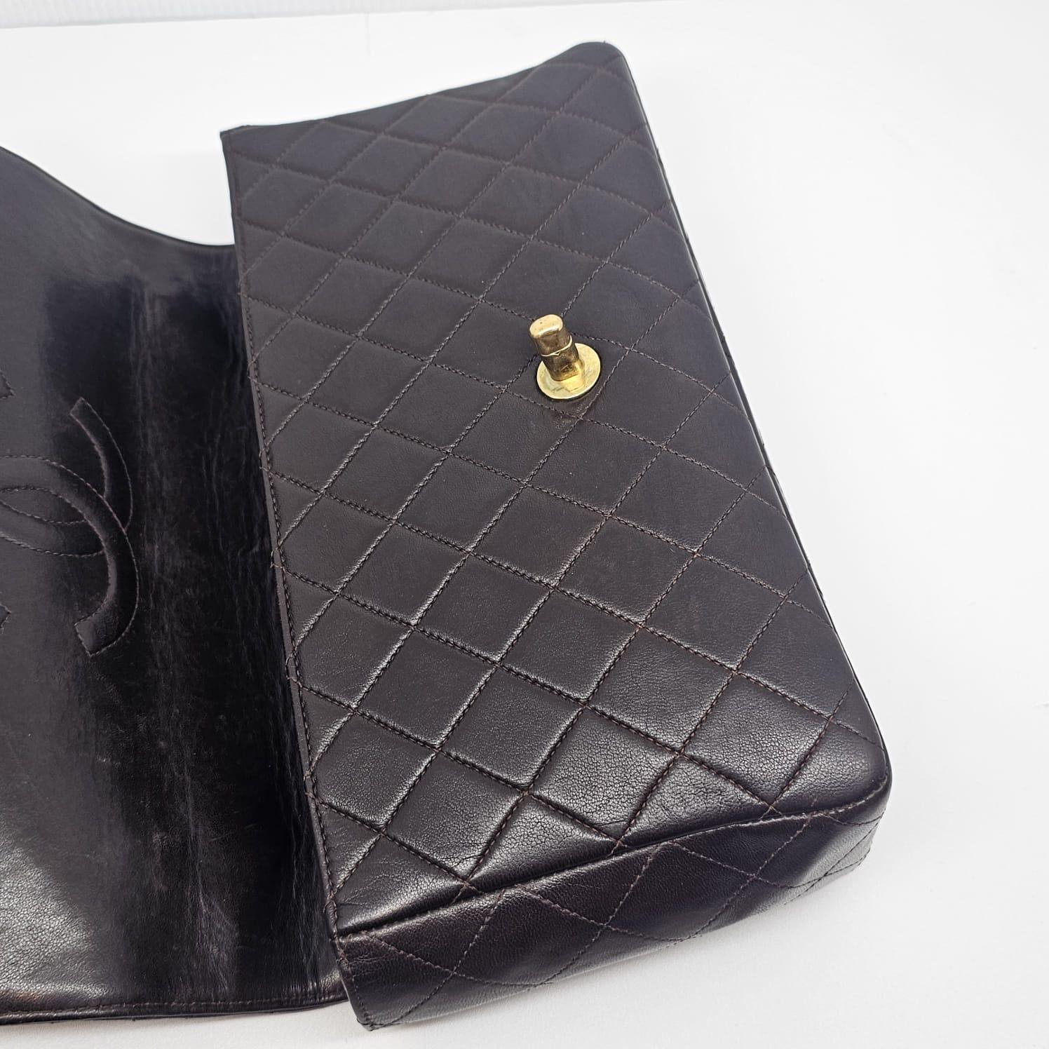 Vintage 1990s Chanel Chocolate Lambskin Medium Top Handle Kelly Bag For Sale 4