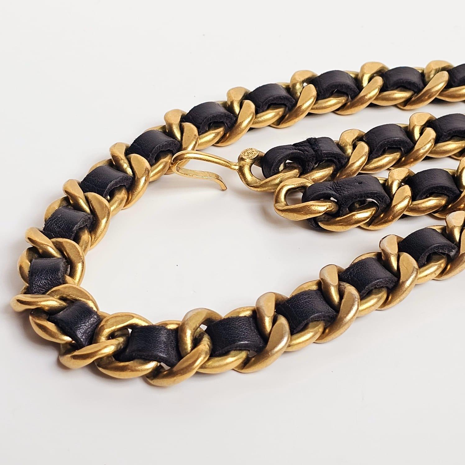 Vintage 1990s Chanel Chunky Chain Layered Belt For Sale 7