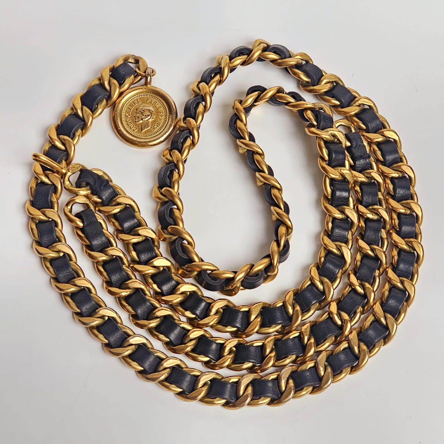 Vintage 1990s Chanel Chunky Chain Layered Belt For Sale 2