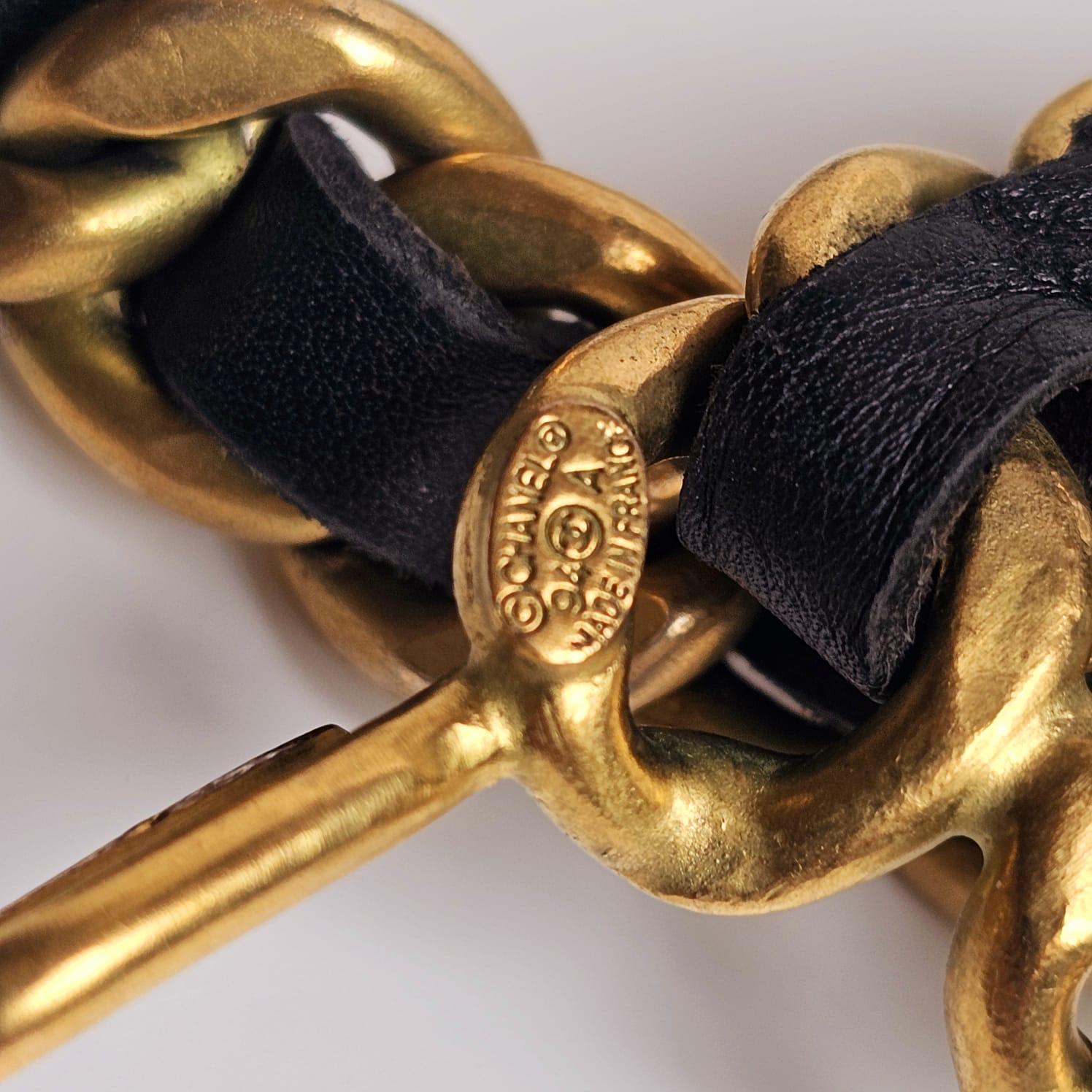 Vintage 1990s Chanel Chunky Chain Layered Belt For Sale 4