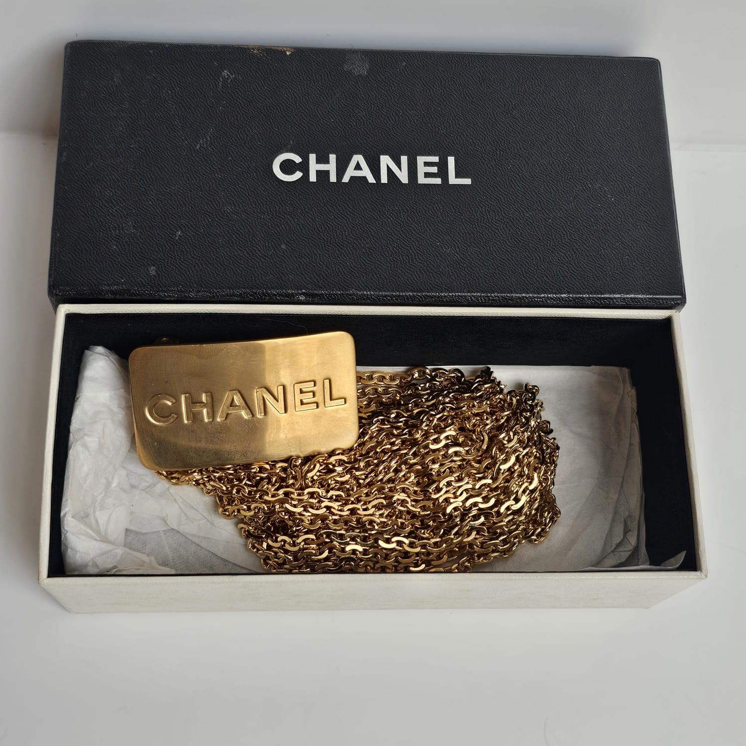 Vintage 1990s Chanel Gold Buckle Chain Layered Belt For Sale 6