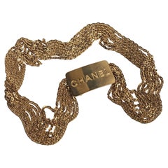 Cinturón en capas con hebilla dorada Chanel vintage años 90