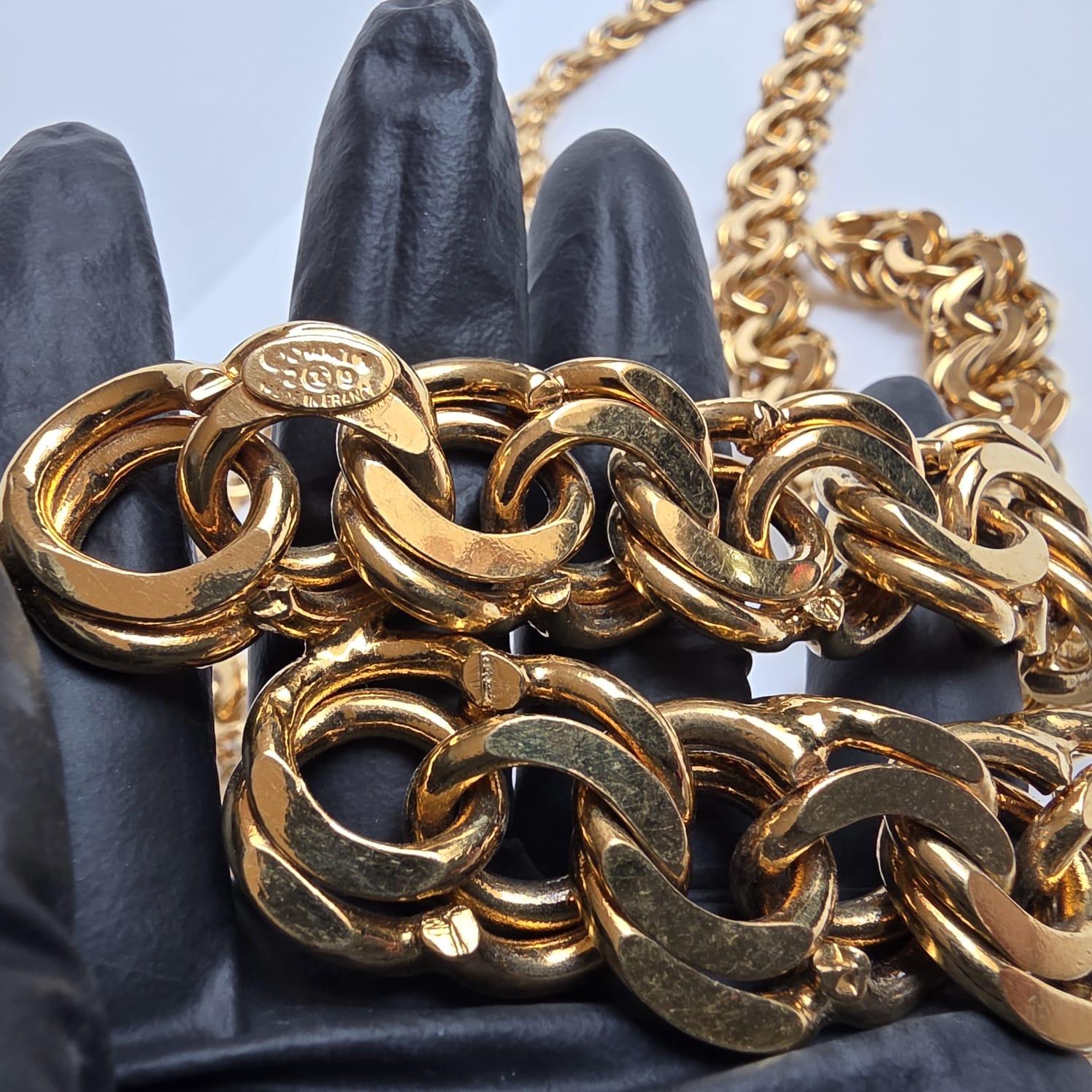 Cintura a strati con catena dorata Chanel vintage anni '90 in vendita 1
