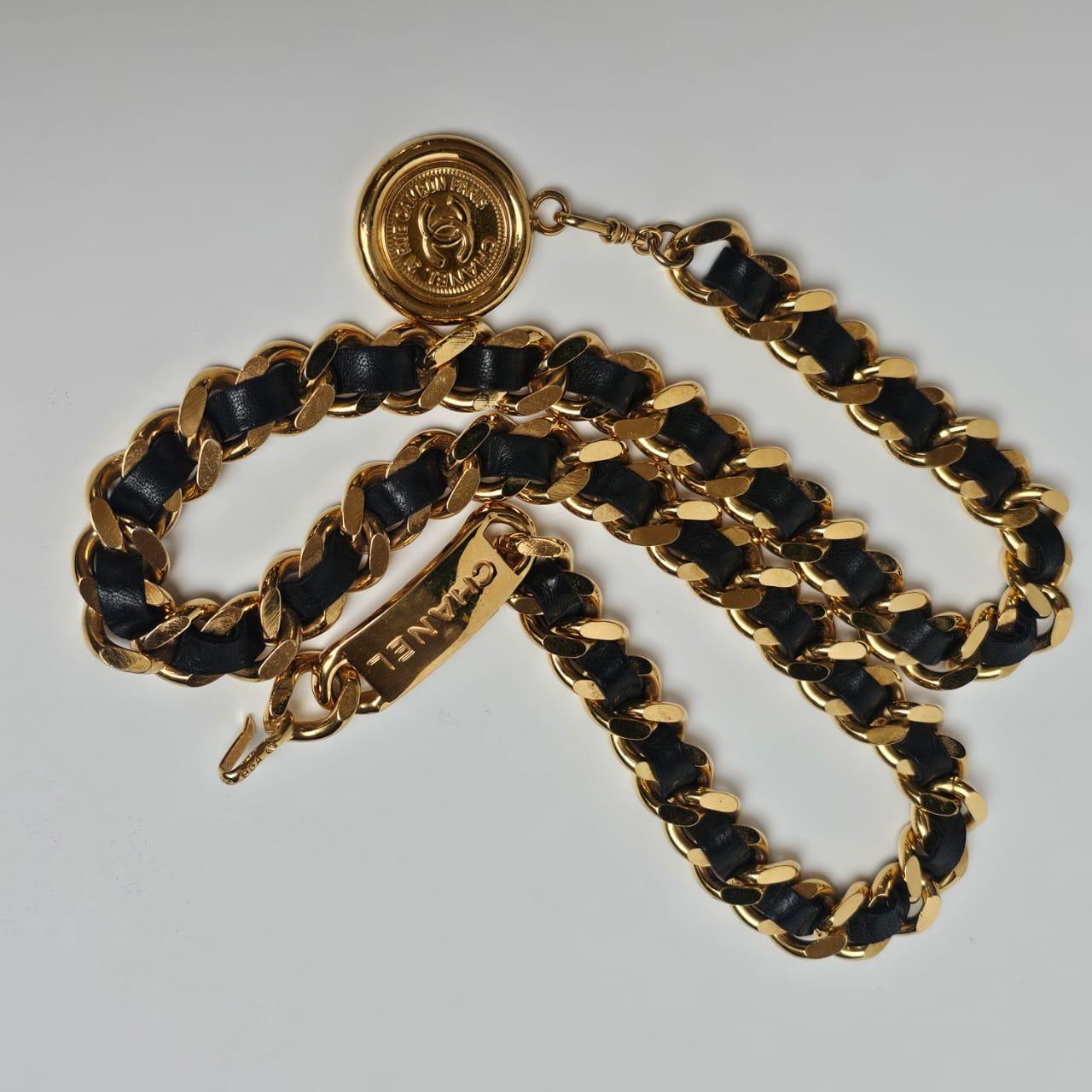 Black Vintage 1990s Chanel Gold Chain Leather Entwined Belt