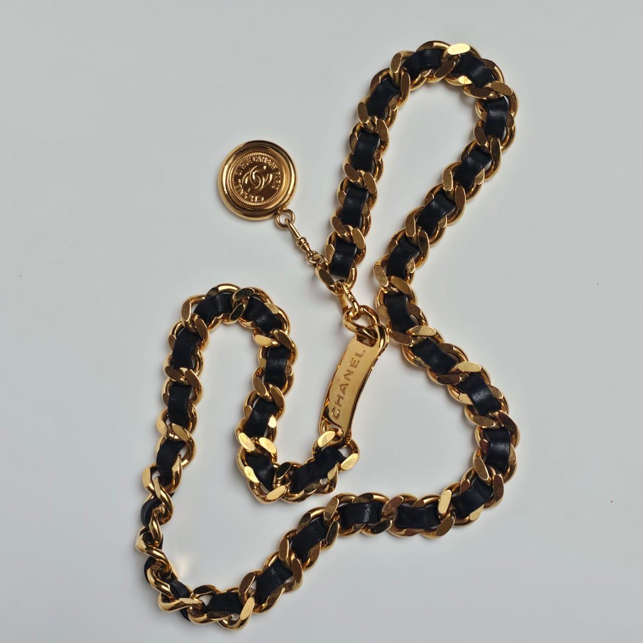 Vintage 1990s Chanel Gold Chain Leather Entwined Belt 1